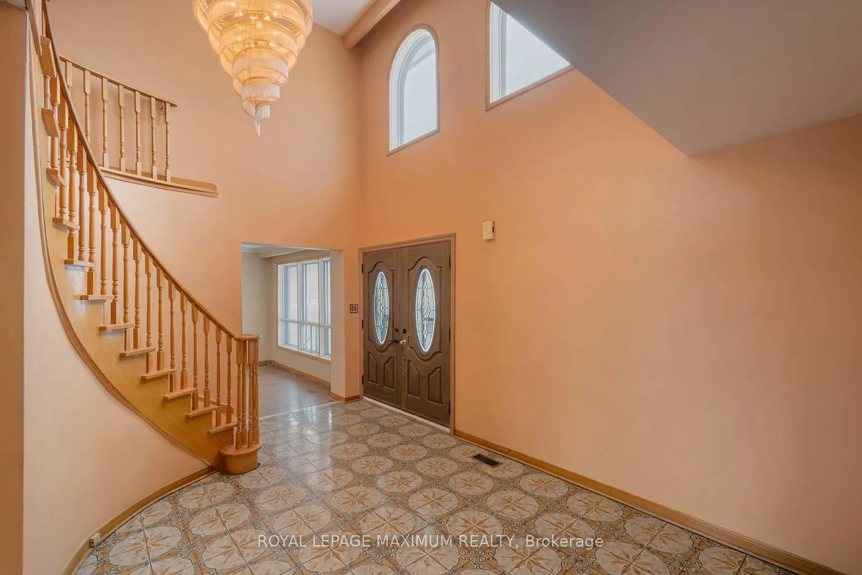 Photo 3 of 45 Houston Road, Vaughan, West Woodbridge — HOMEH