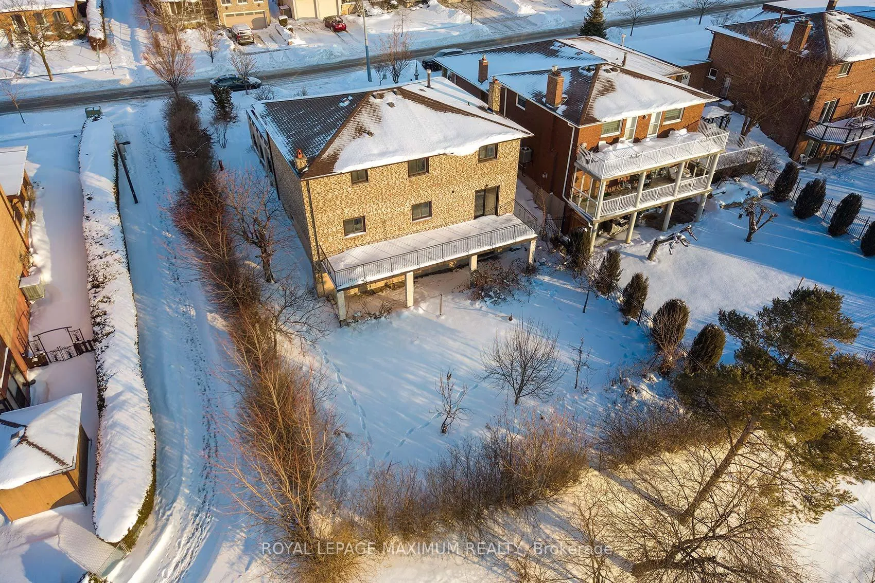 Photo 37 of 45 Houston Road, Vaughan, West Woodbridge — HOMEH