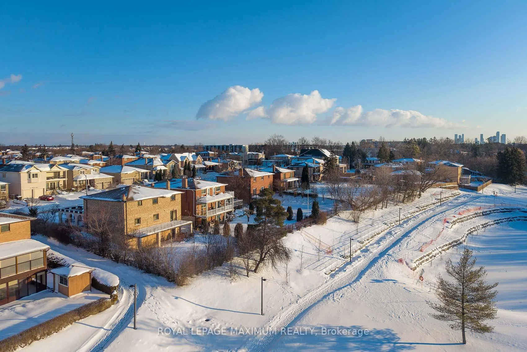 Photo 39 of 45 Houston Road, Vaughan, West Woodbridge — HOMEH