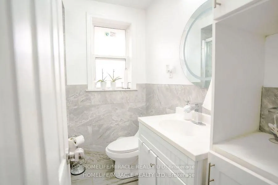 Photo 20 of 82 Sedgemount Drive, Scarborough, Woburn — HOMEH