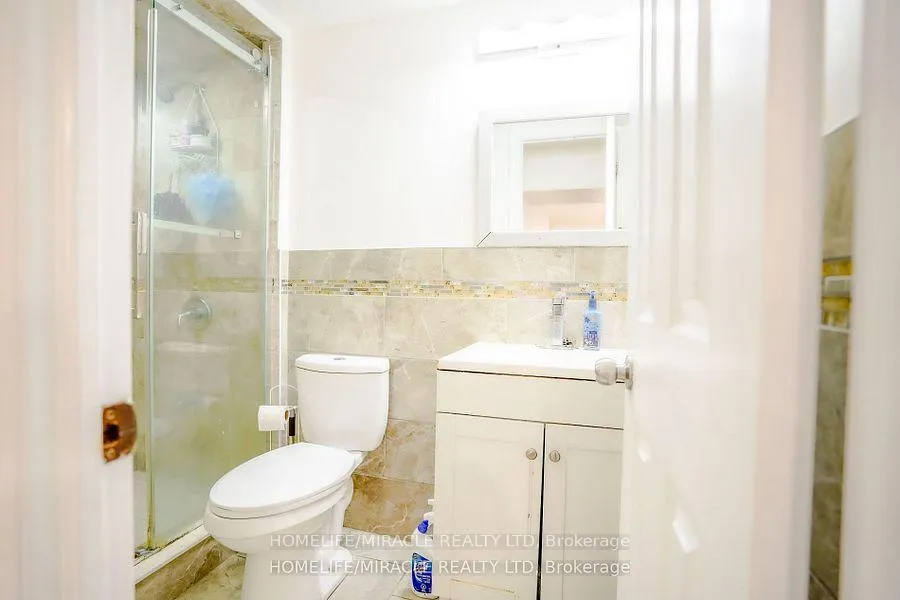 Photo 31 of 82 Sedgemount Drive, Scarborough, Woburn — HOMEH