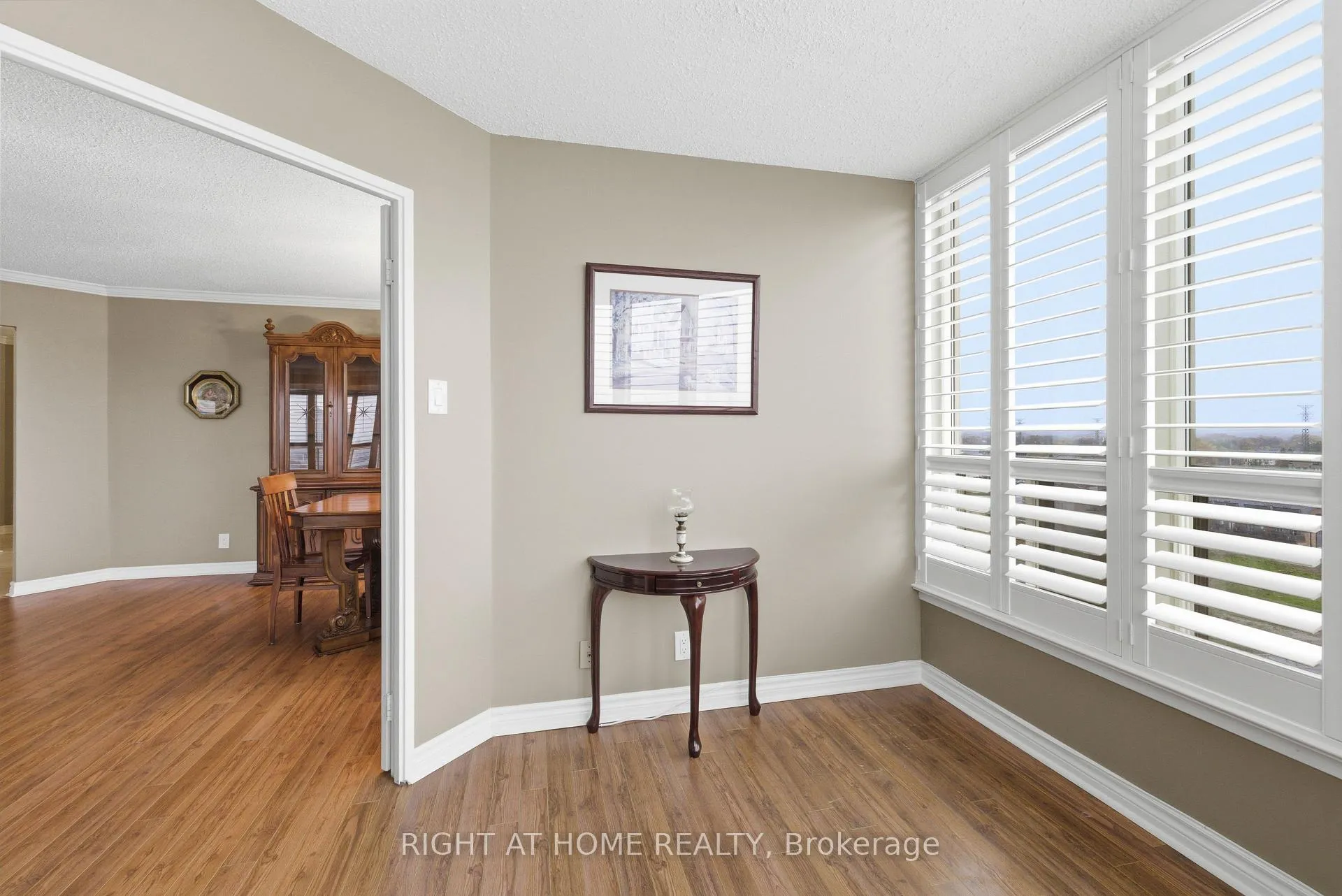 Photo 10 of Unit 1104, 1890 Valley Farm Road, Pickering, Town Centre — HOMEH