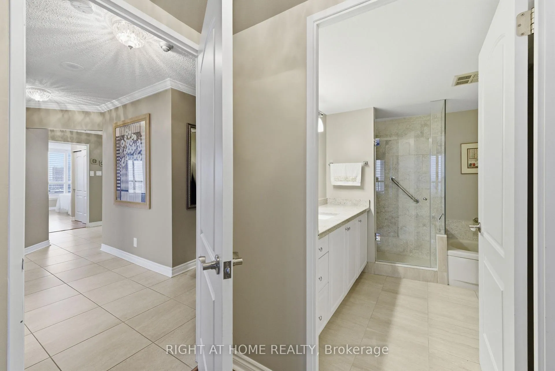 Photo 14 of Unit 1104, 1890 Valley Farm Road, Pickering, Town Centre — HOMEH