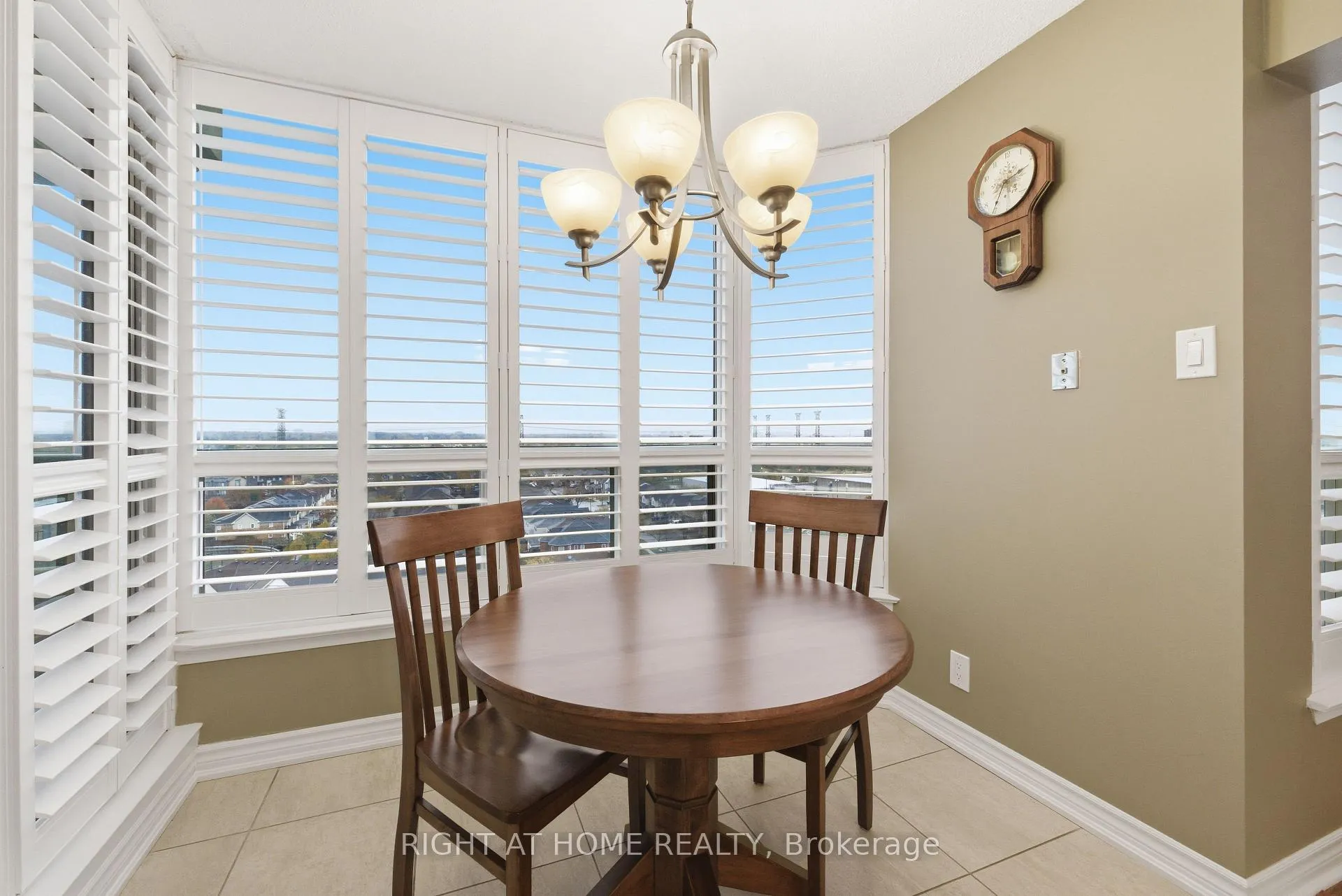 Photo 24 of Unit 1104, 1890 Valley Farm Road, Pickering, Town Centre — HOMEH