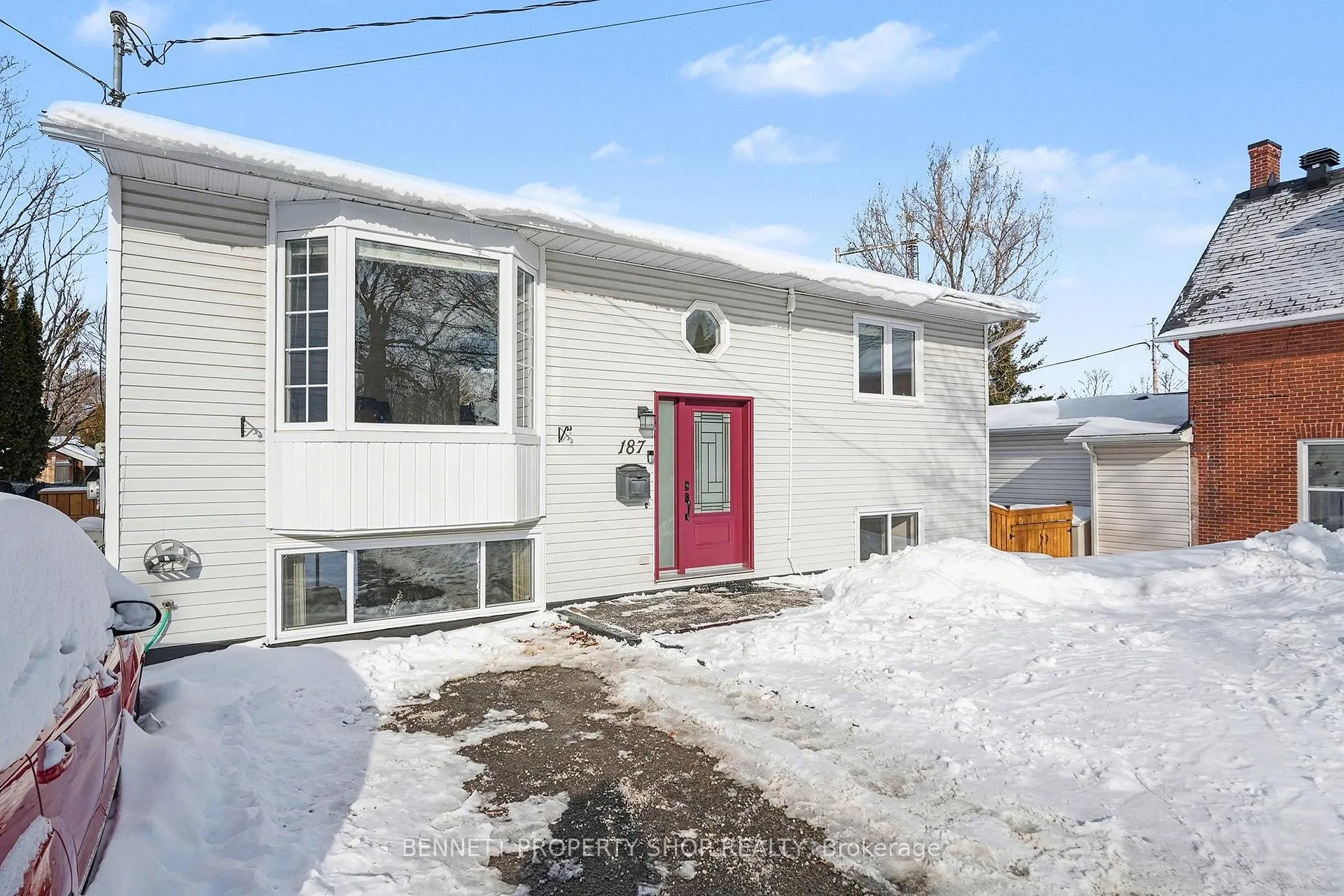 Photo 2 of 187 Nelson Street E, Carleton Place — HOMEH