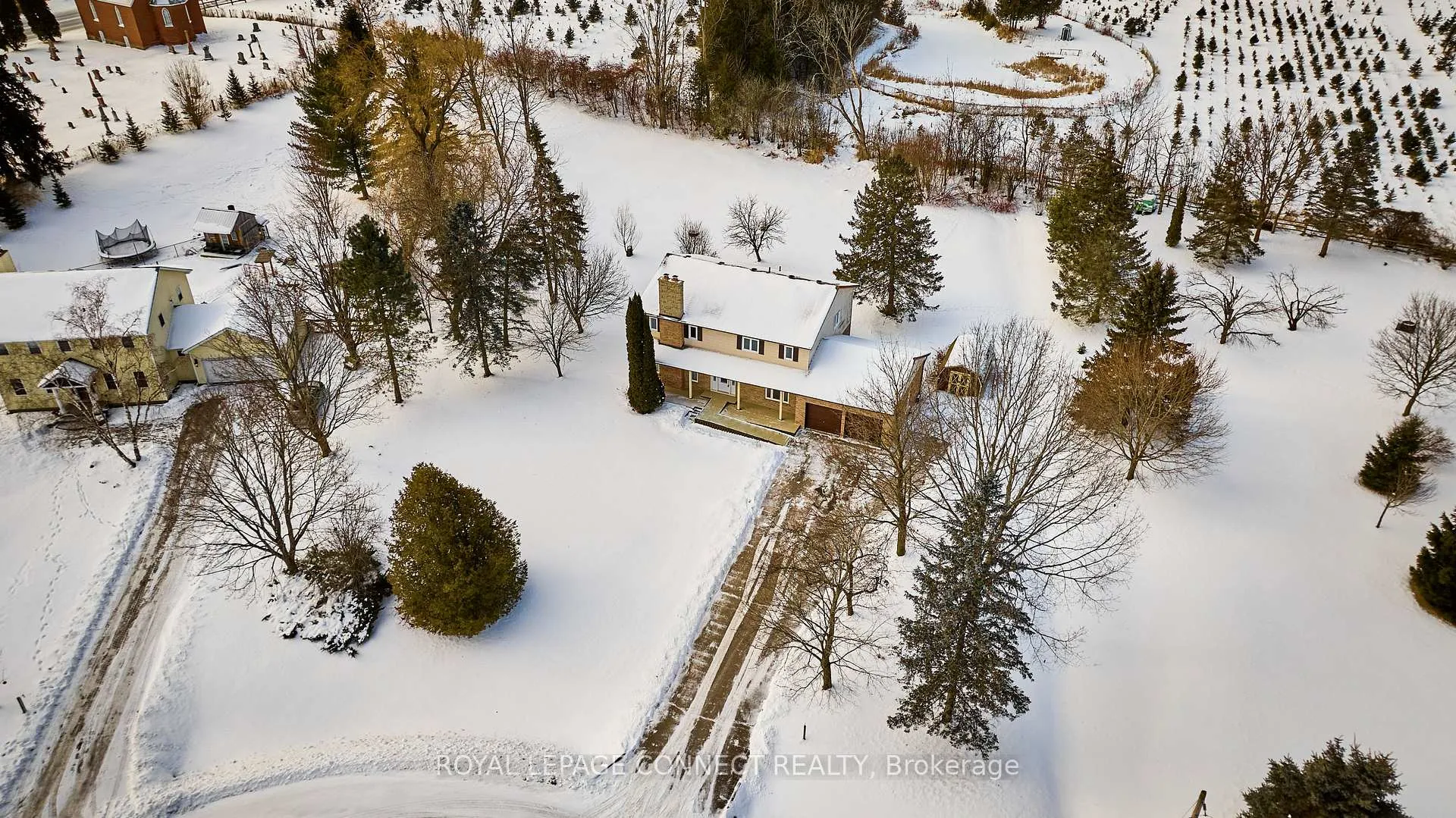 Photo 1 of 10 Christie Crescent, Scugog, Rural Scugog — HOMEH