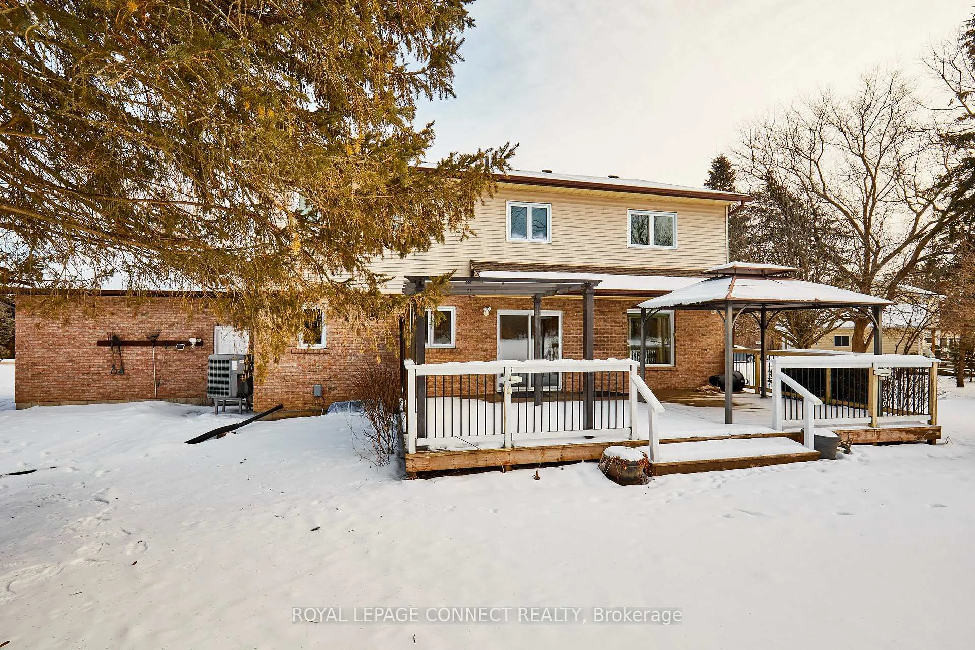 Photo 4 of 10 Christie Crescent, Scugog, Rural Scugog — HOMEH
