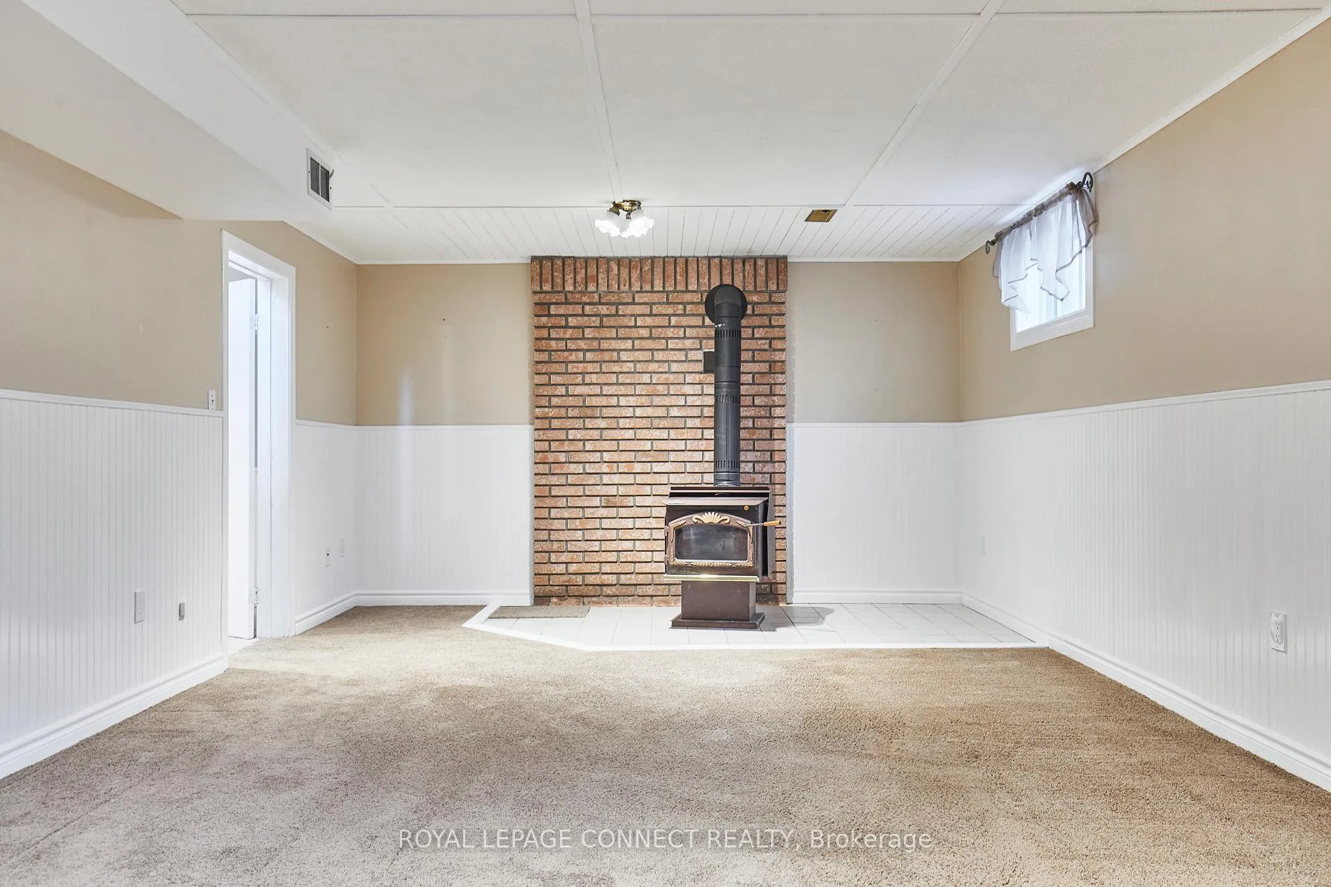 Photo 31 of 10 Christie Crescent, Scugog, Rural Scugog — HOMEH