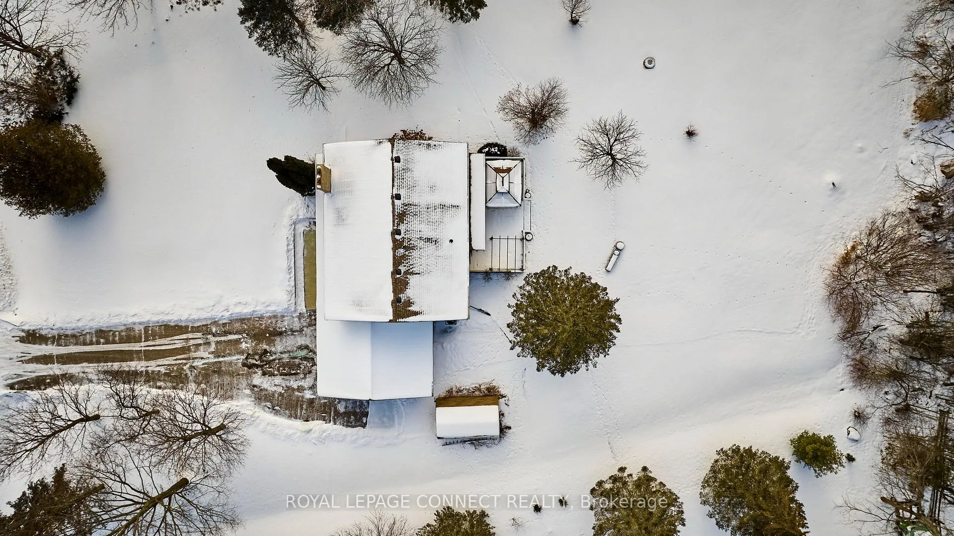 Photo 35 of 10 Christie Crescent, Scugog, Rural Scugog — HOMEH