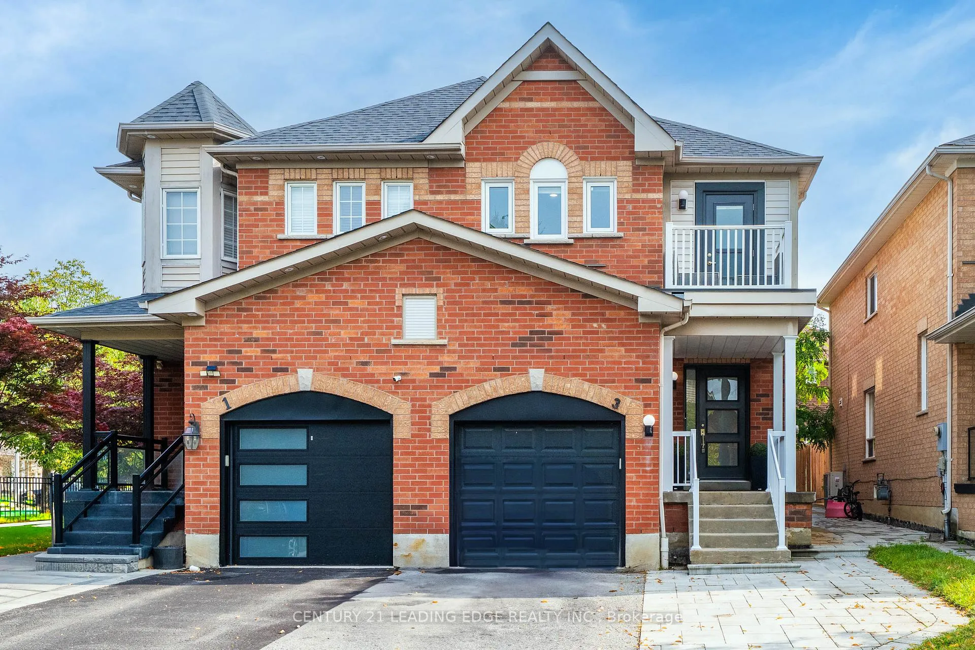 Photo 2 of 3 Hemans Court, Ajax, Northwest Ajax — HOMEH