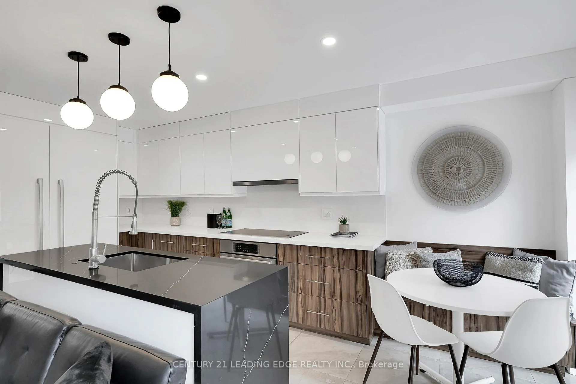 Photo 14 of 3 Hemans Court, Ajax, Northwest Ajax — HOMEH