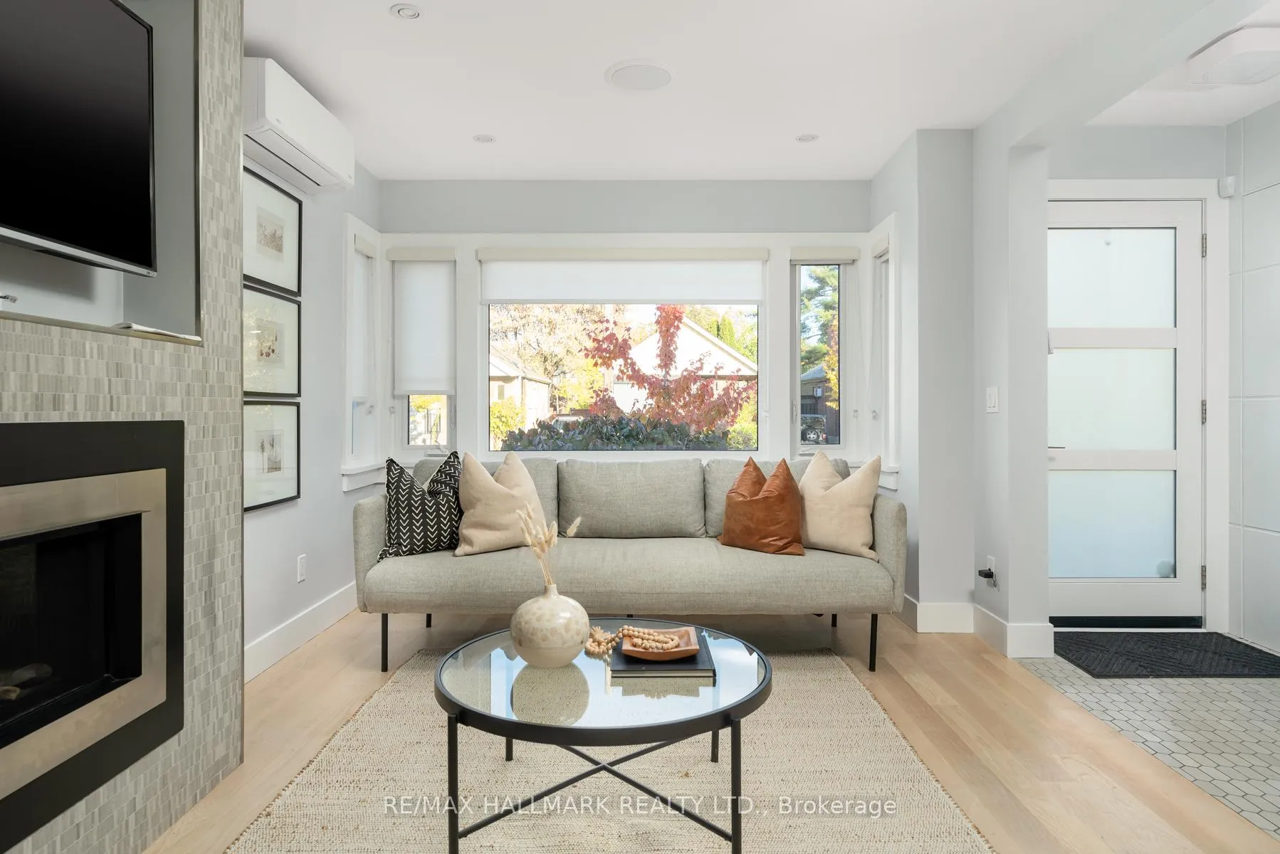 Photo 10 of 26 Hutton Avenue, Toronto, East York — HOMEH