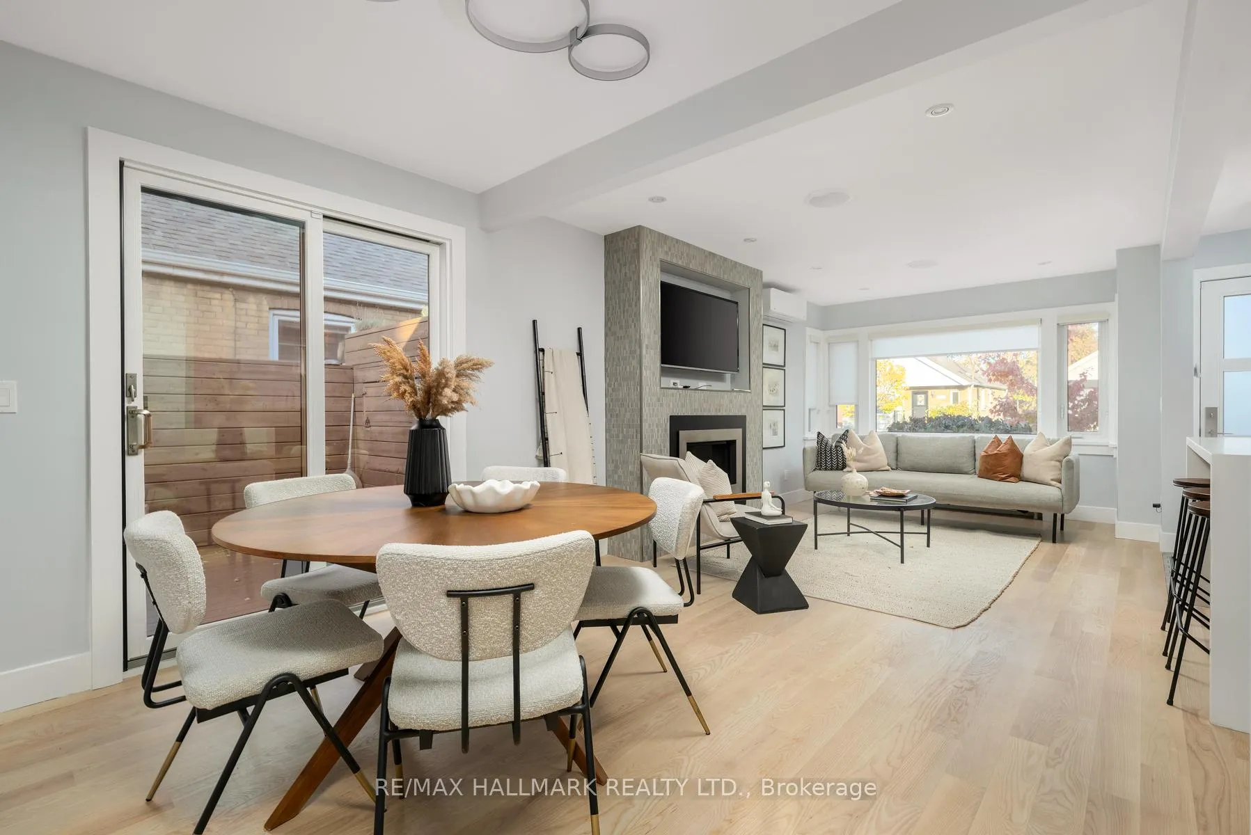 Photo 11 of 26 Hutton Avenue, Toronto, East York — HOMEH