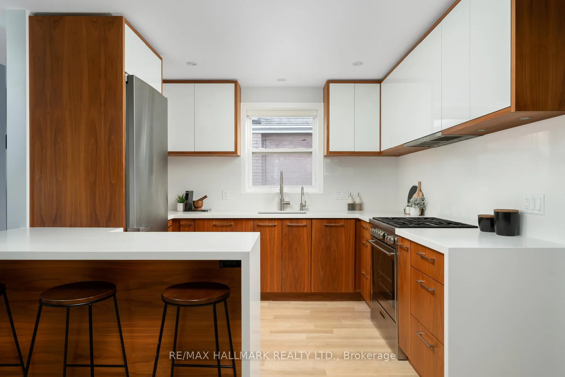 Photo 13 of 26 Hutton Avenue, Toronto, East York — HOMEH