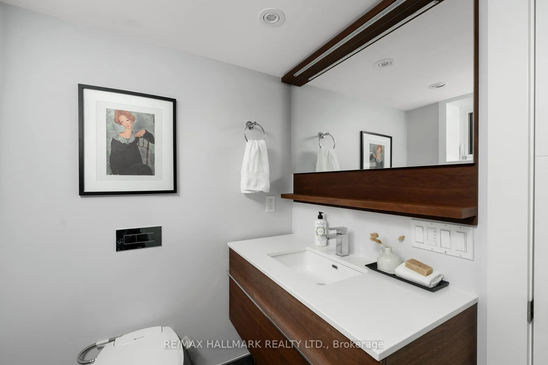 Photo 32 of 26 Hutton Avenue, Toronto, East York — HOMEH
