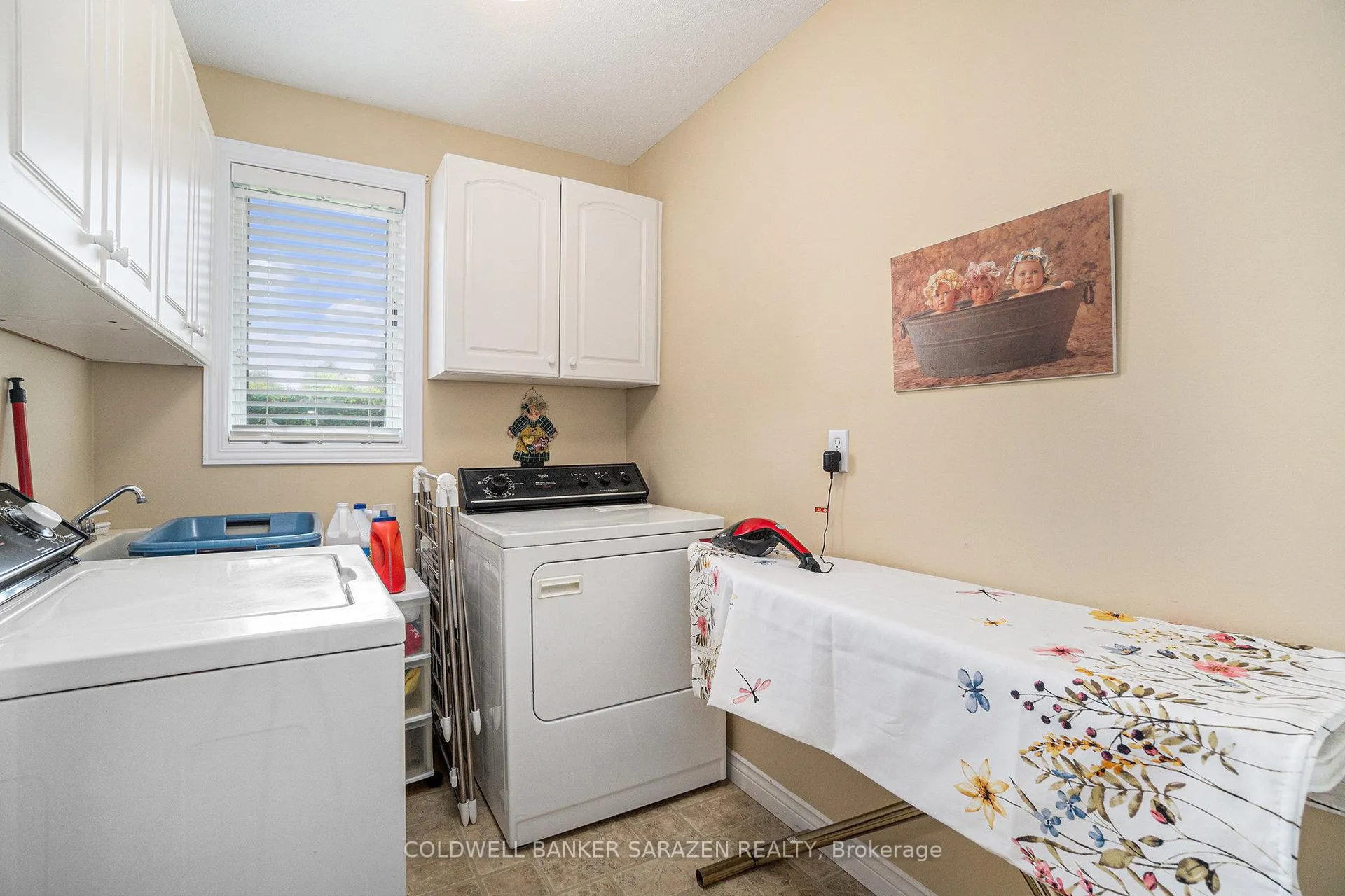 Photo 23 of 37 Wabalac Drive E, McNab/Braeside, Mcnab/Braeside Twps — HOMEH