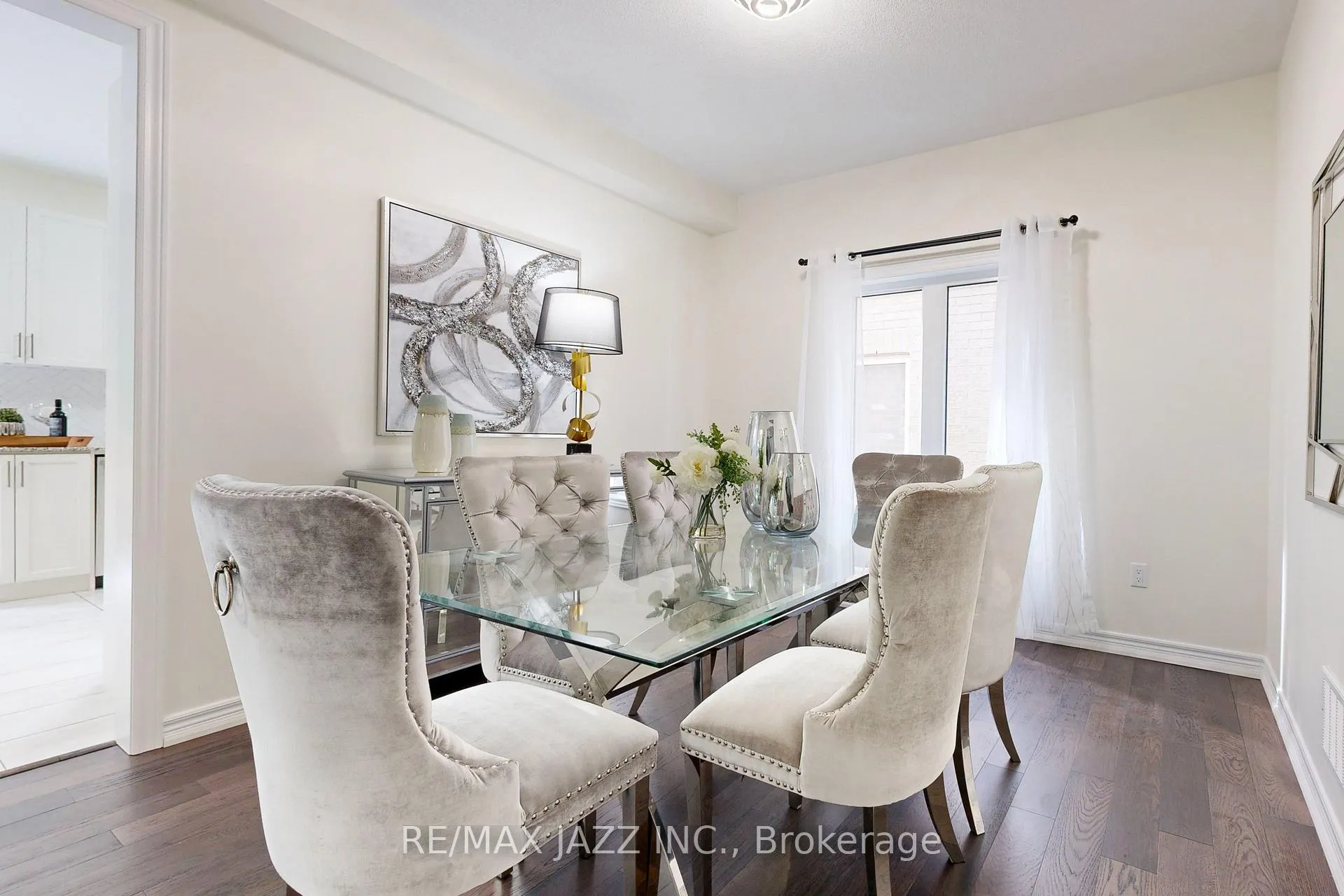 Photo 7 of 269 Bruce Cameron Drive, Clarington, Bowmanville — HOMEH