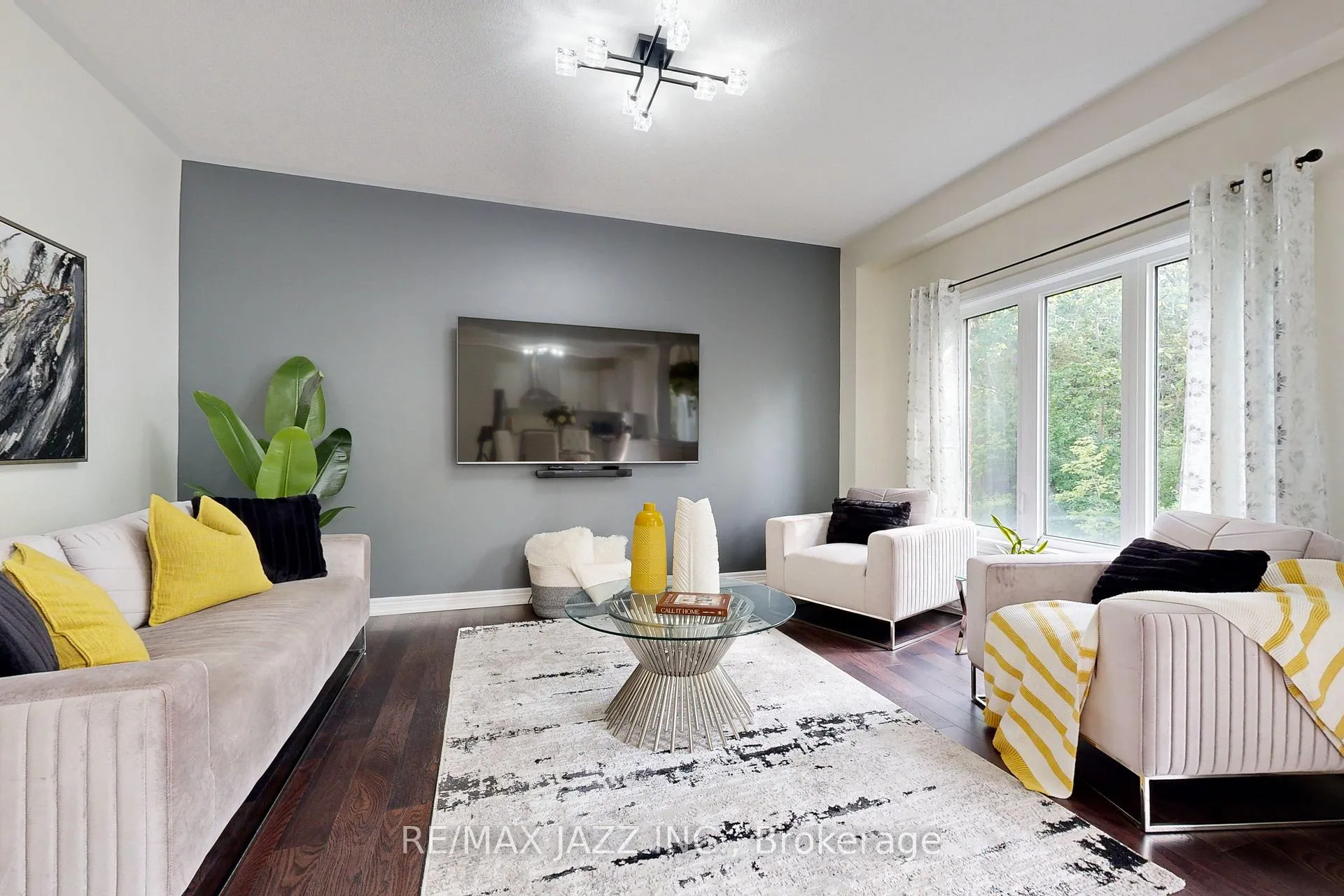 Photo 13 of 269 Bruce Cameron Drive, Clarington, Bowmanville — HOMEH