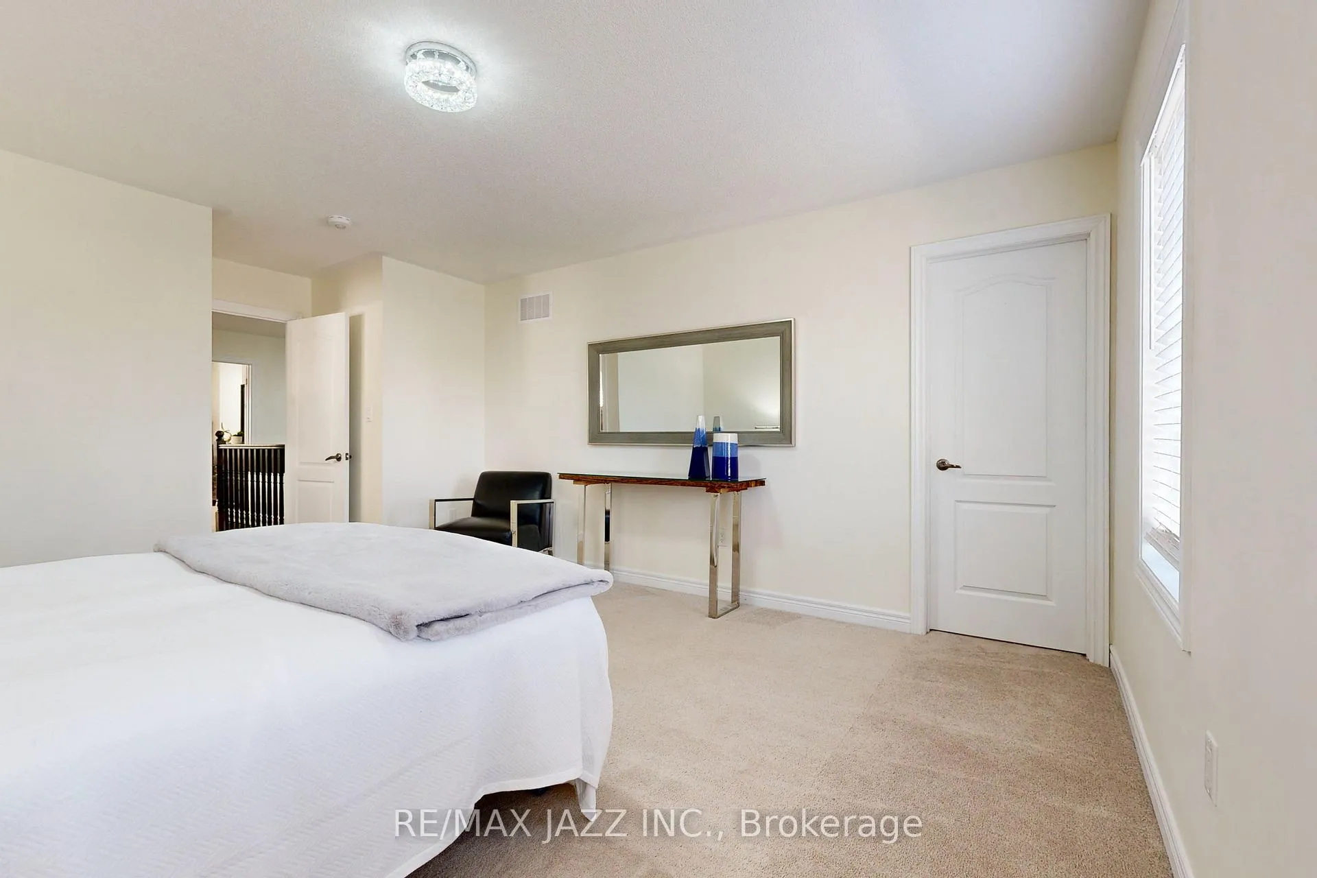 Photo 19 of 269 Bruce Cameron Drive, Clarington, Bowmanville — HOMEH
