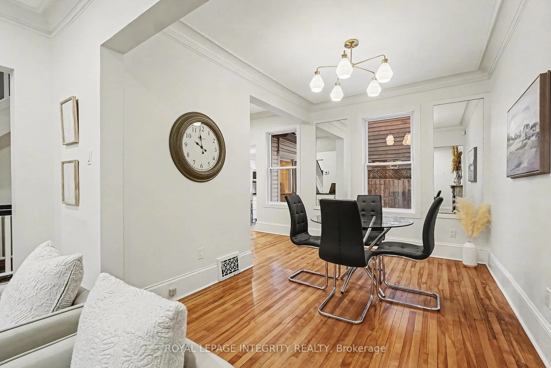 Photo 6 of 115 Springhurst Avenue, Ottawa, Ottawa East — HOMEH
