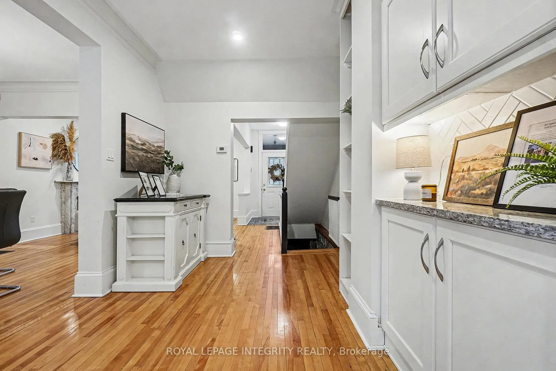 Photo 7 of 115 Springhurst Avenue, Ottawa, Ottawa East — HOMEH