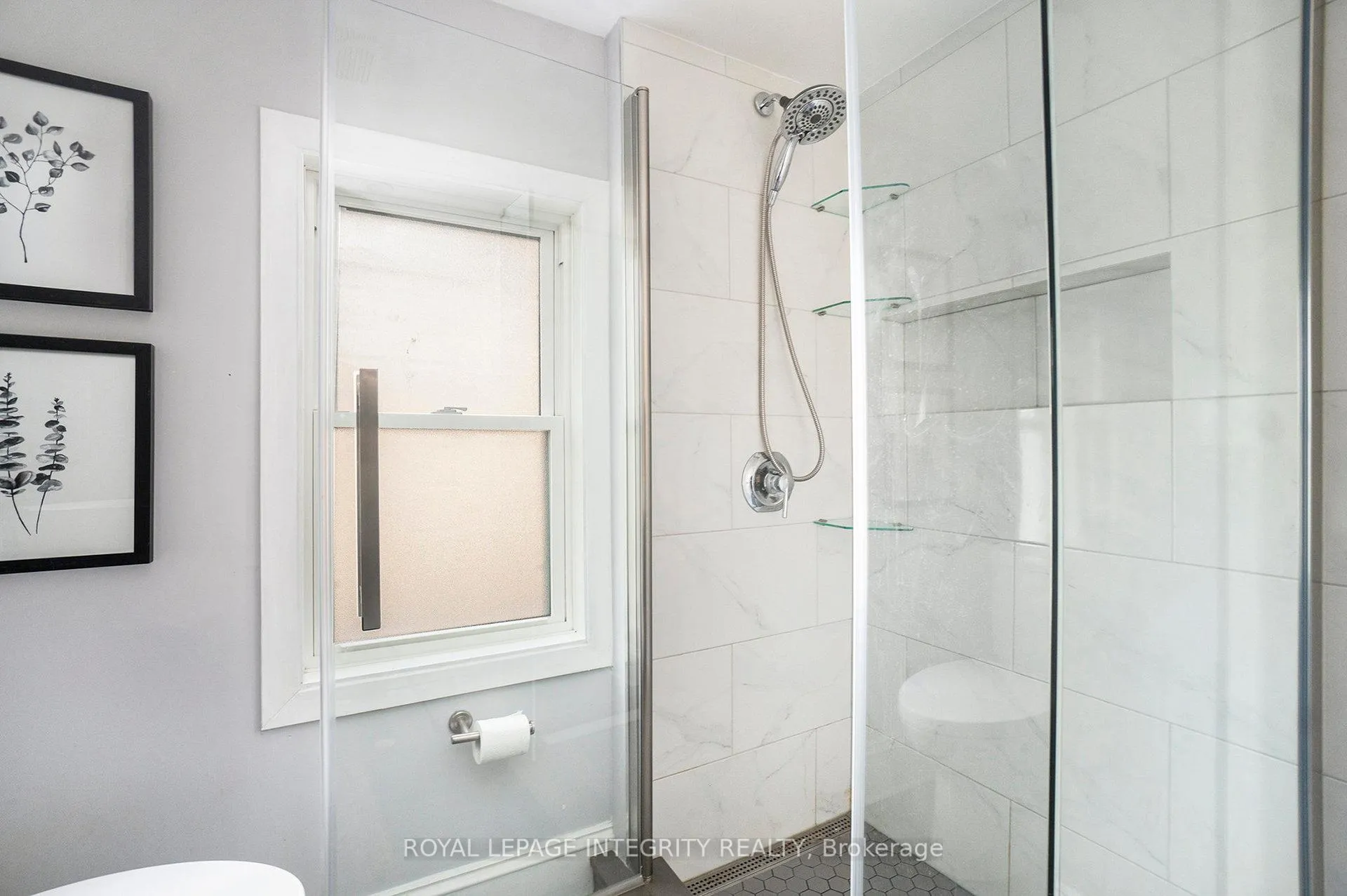 Photo 22 of 115 Springhurst Avenue, Ottawa, Ottawa East — HOMEH