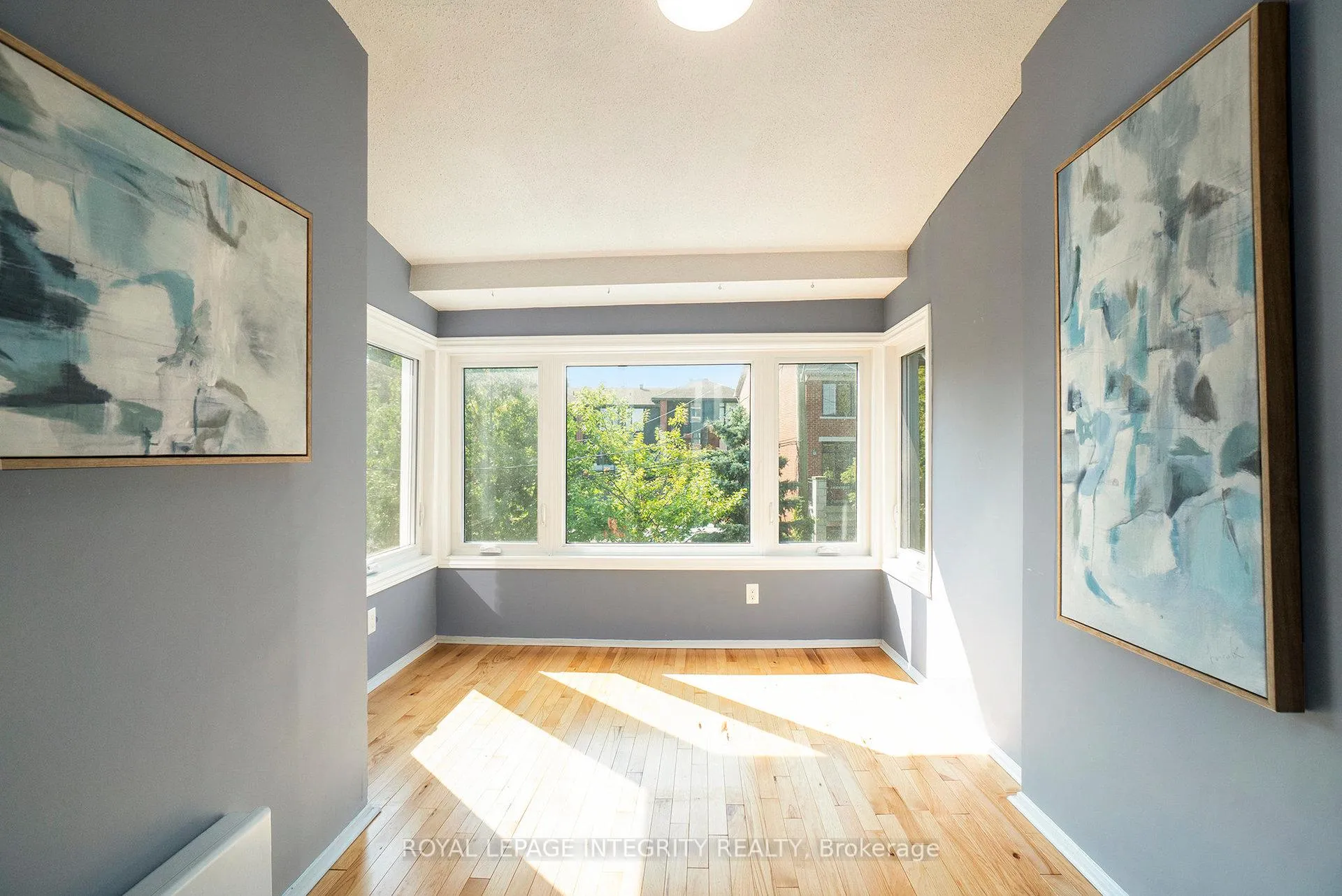 Photo 23 of 115 Springhurst Avenue, Ottawa, Ottawa East — HOMEH