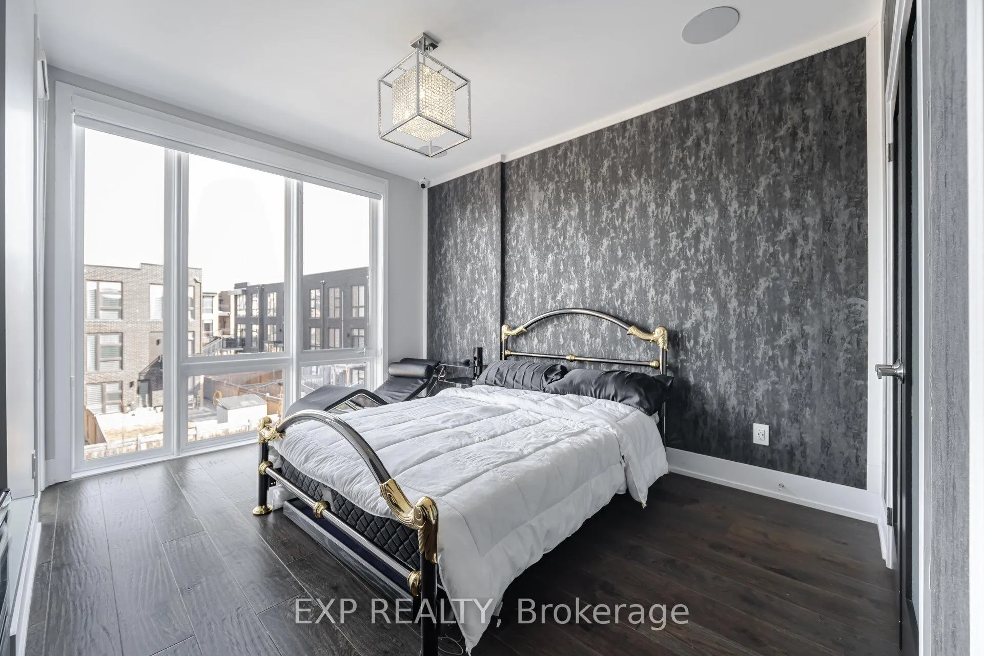 Photo 26 of 28 Allerton Road, Vaughan, Patterson — HOMEH