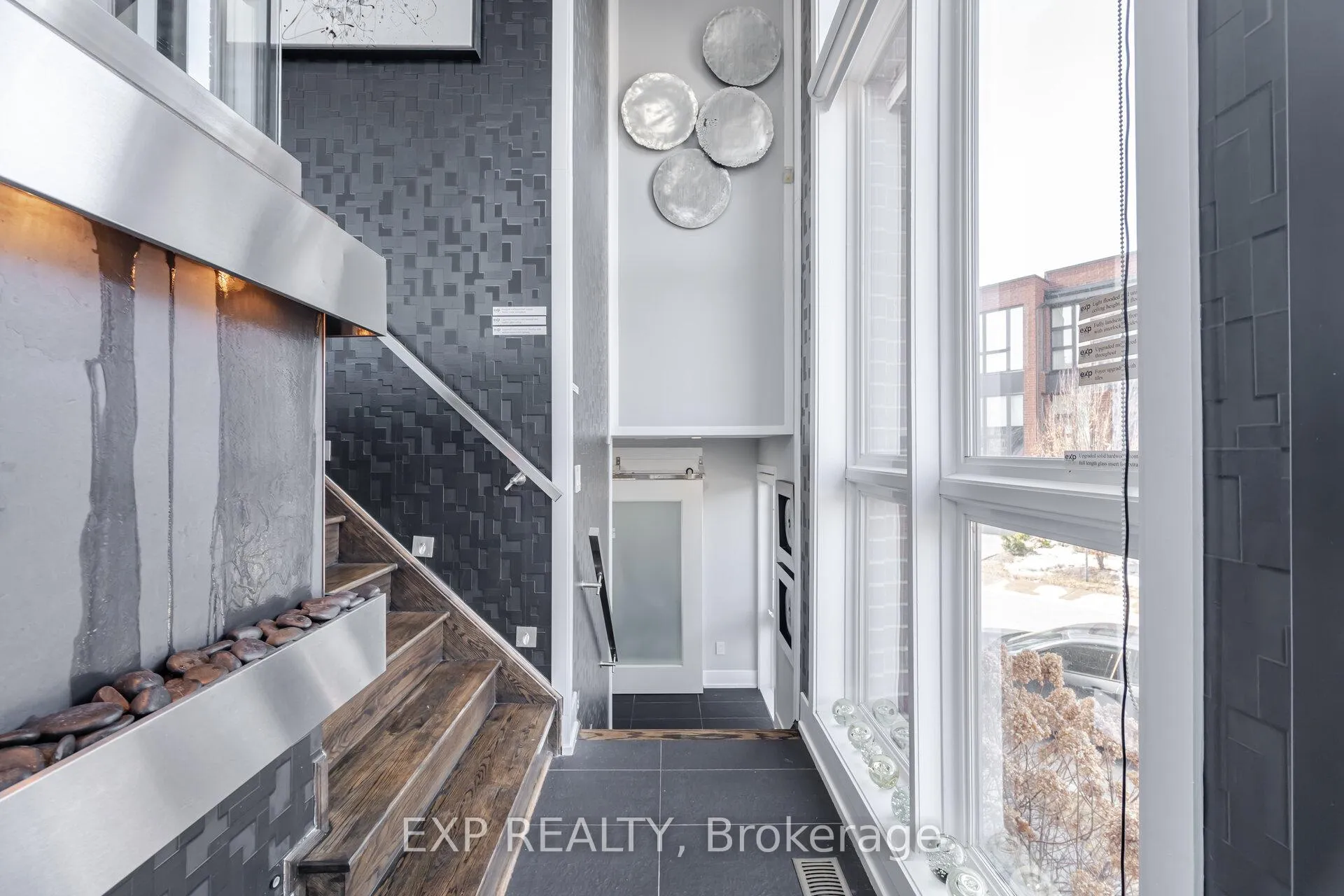 Photo 31 of 28 Allerton Road, Vaughan, Patterson — HOMEH