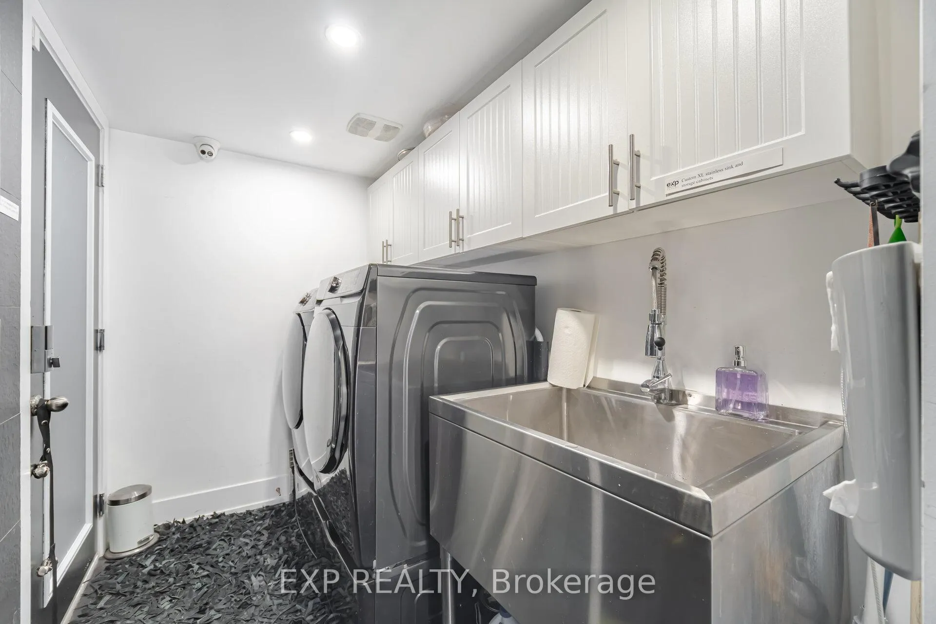 Photo 35 of 28 Allerton Road, Vaughan, Patterson — HOMEH