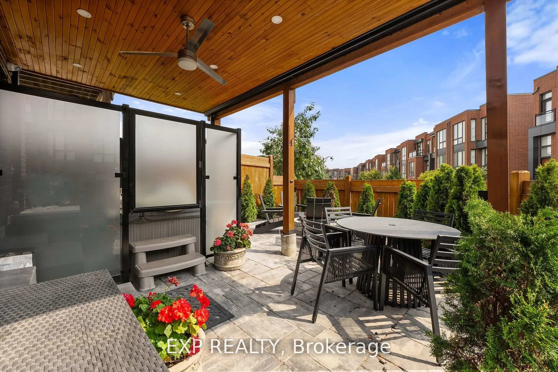 Photo 36 of 28 Allerton Road, Vaughan, Patterson — HOMEH