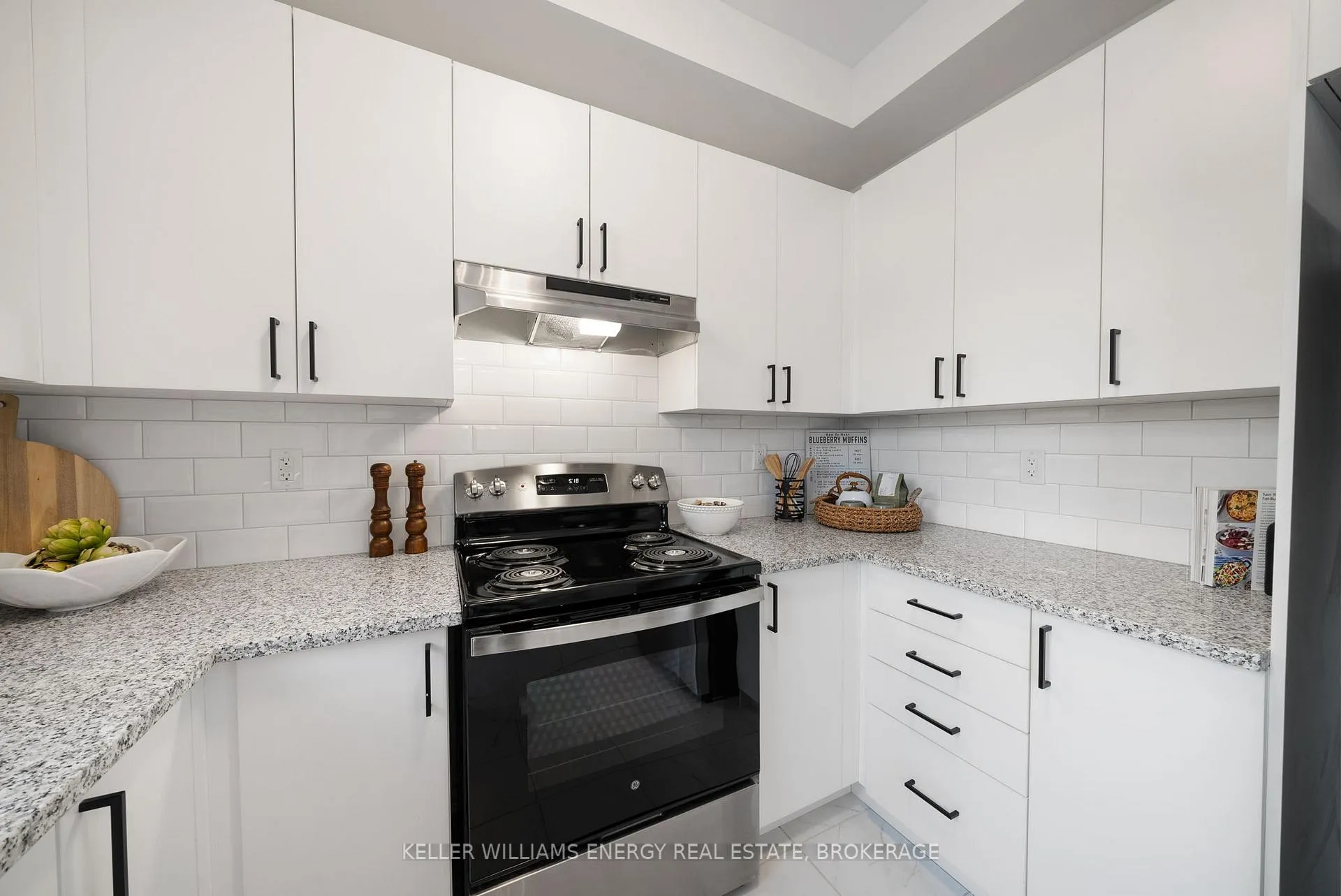 Photo 18 of 91 Bayardo Drive, Oshawa, Windfields — HOMEH