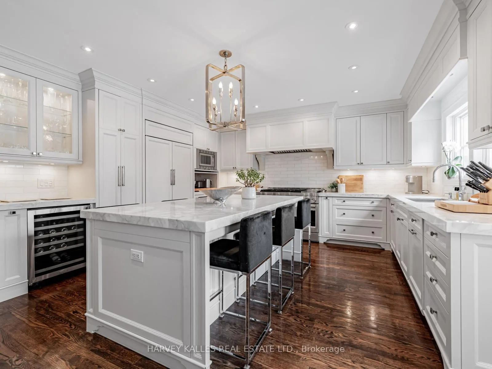 Photo 7 of 407 Richview Avenue, Toronto, Forest Hill South — HOMEH