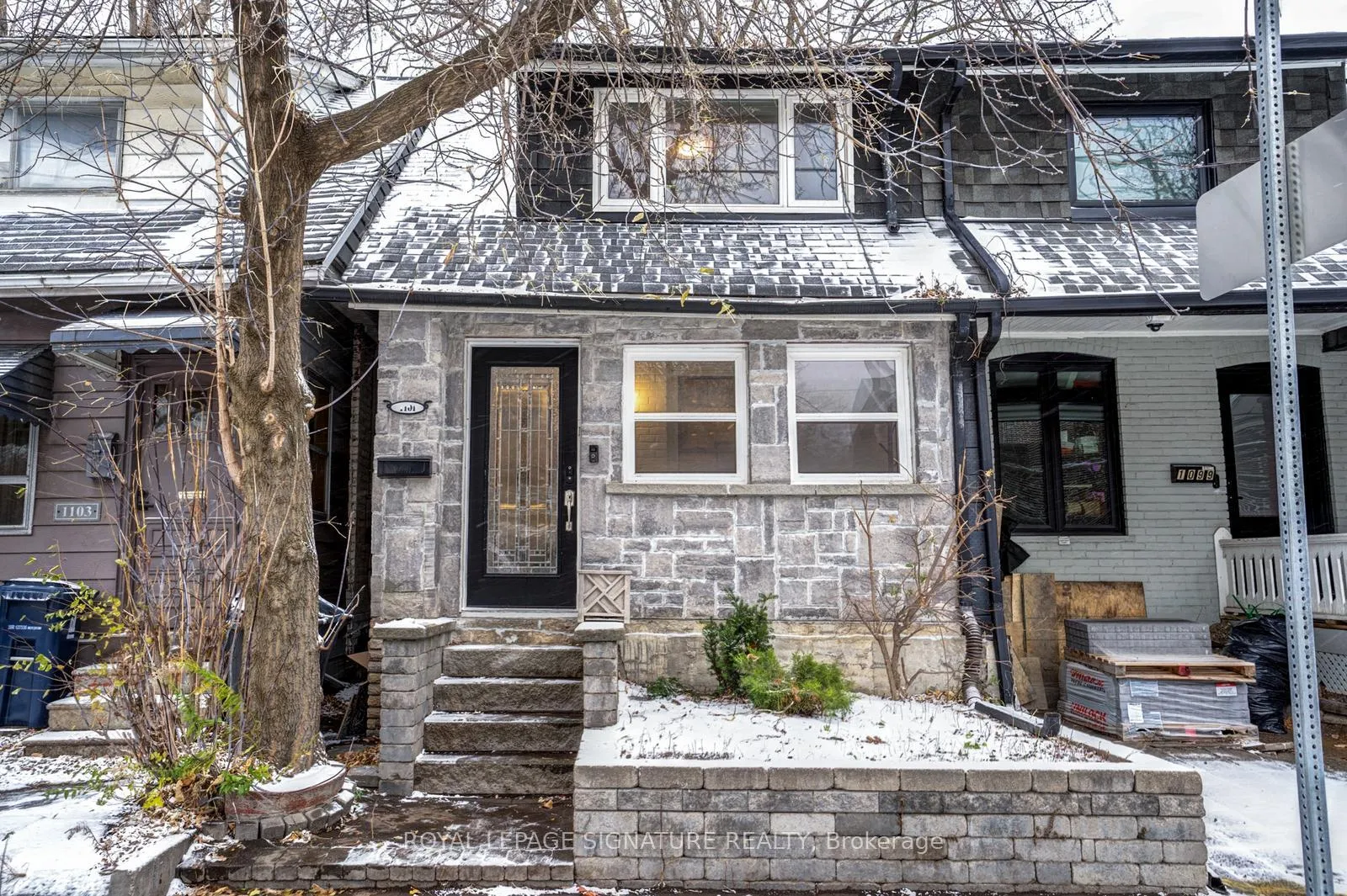 Front of 1101 Woodbine Avenue