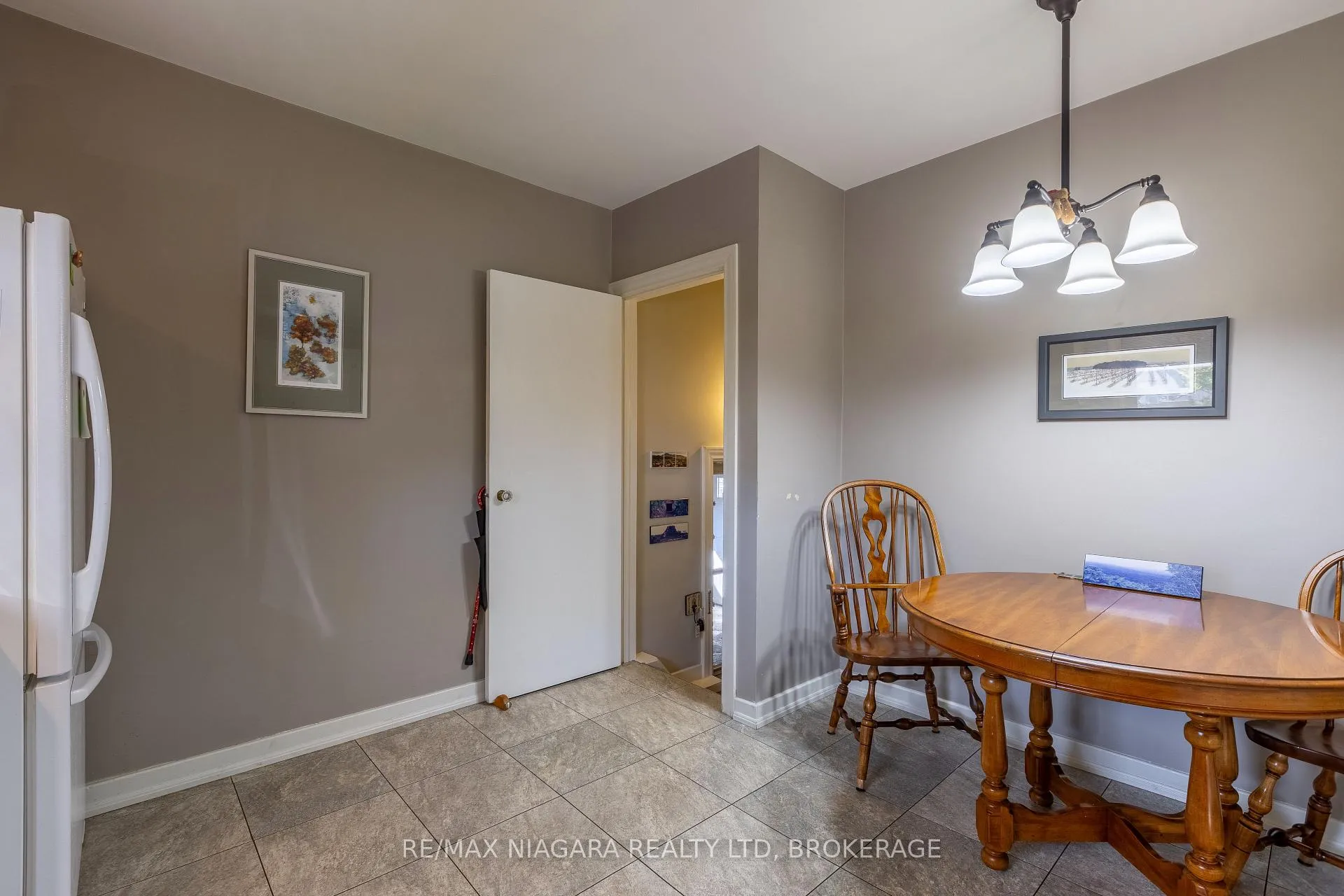 Photo 12 of 68 Connaught Avenue, Welland, Prince Charles — HOMEH