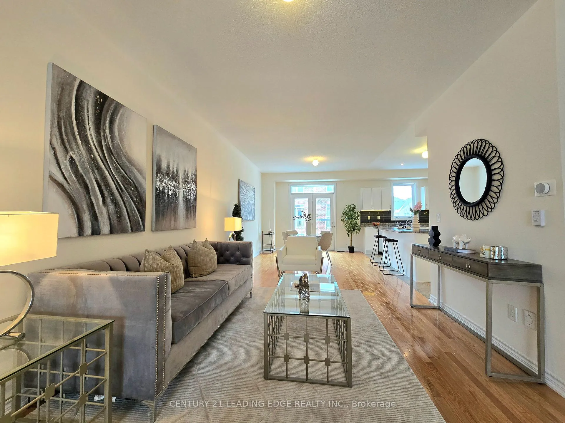 Photo 14 of 19 Living Crescent, Markham, Victoria Square — HOMEH