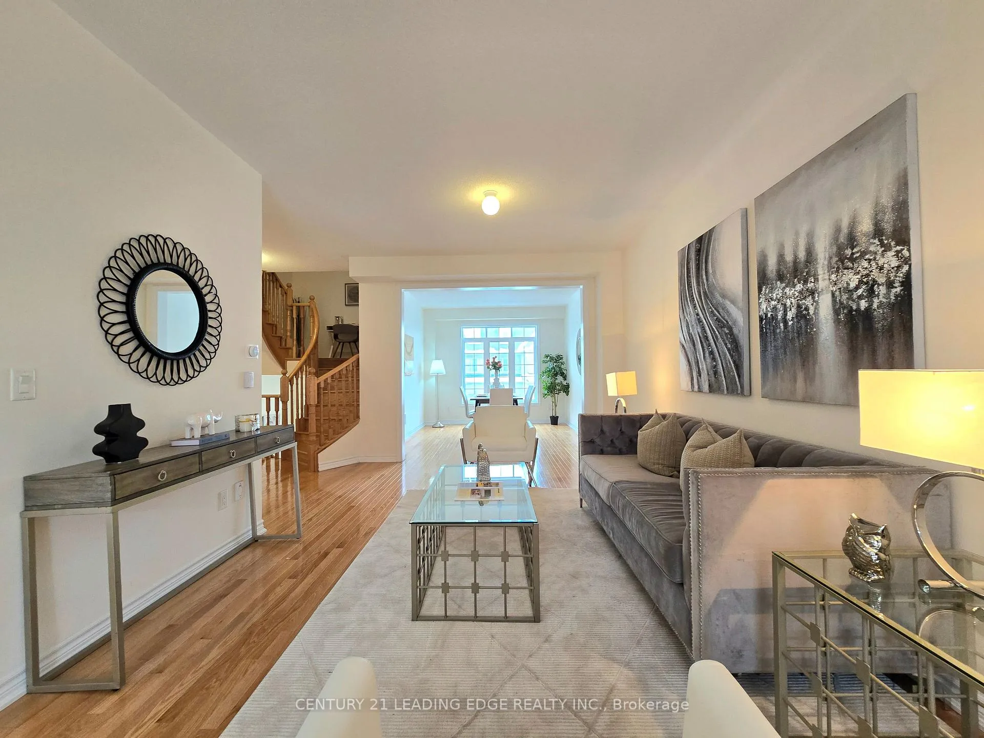 Photo 17 of 19 Living Crescent, Markham, Victoria Square — HOMEH