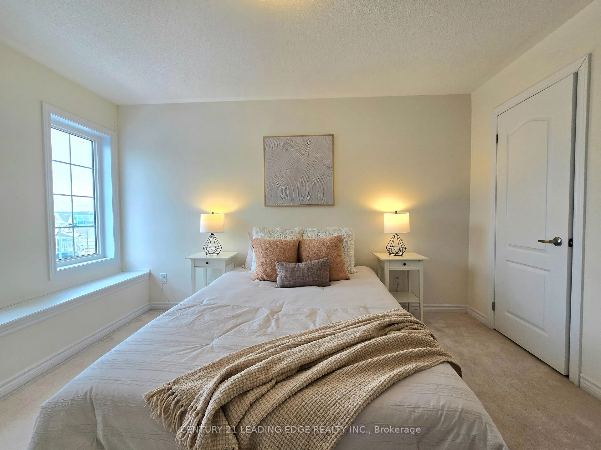 Photo 32 of 19 Living Crescent, Markham, Victoria Square — HOMEH