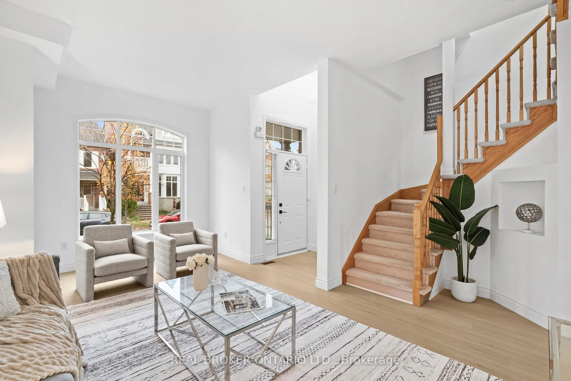 Photo 7 of 21 Spring Meadow Avenue, Markham, Cornell — HOMEH