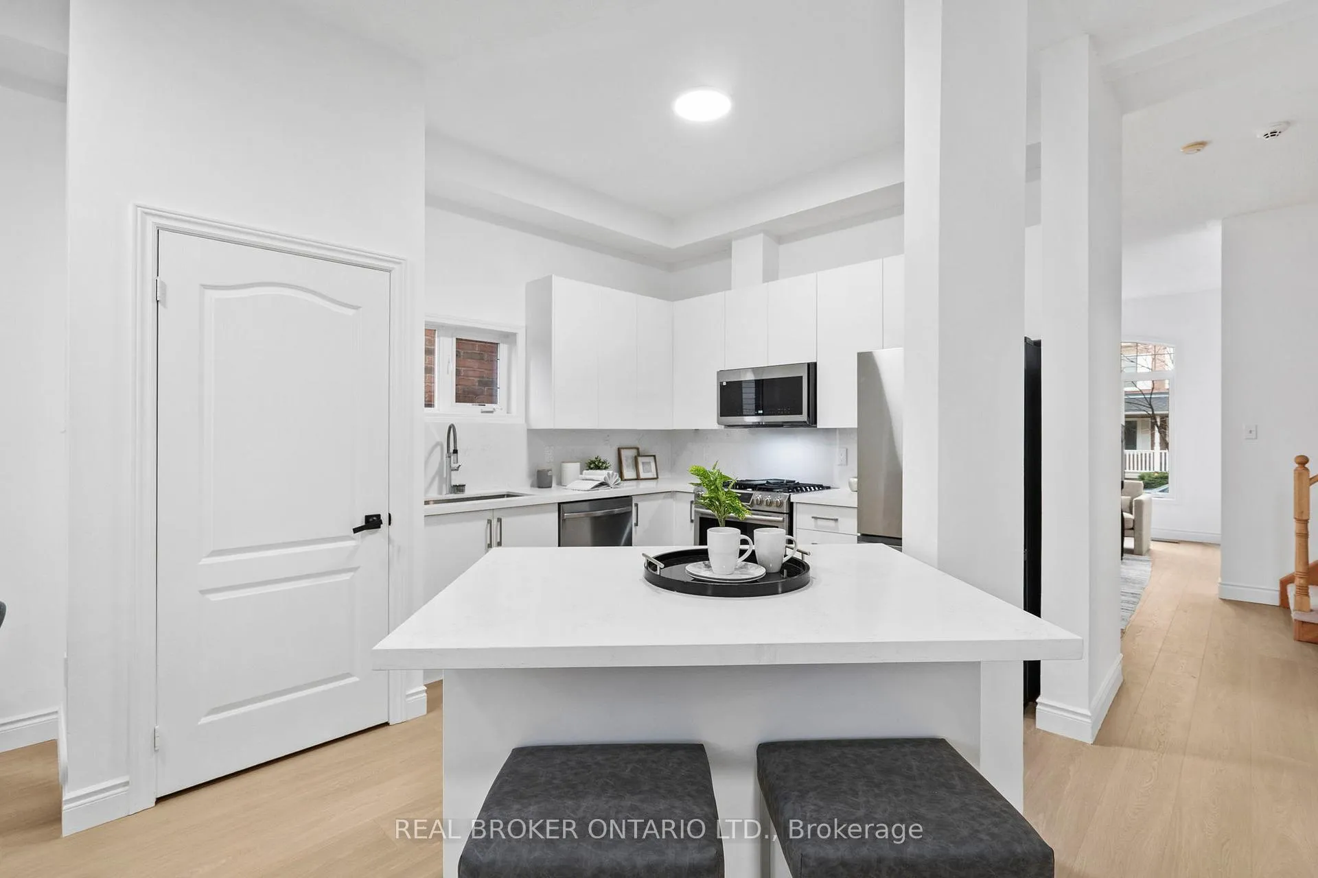Photo 15 of 21 Spring Meadow Avenue, Markham, Cornell — HOMEH