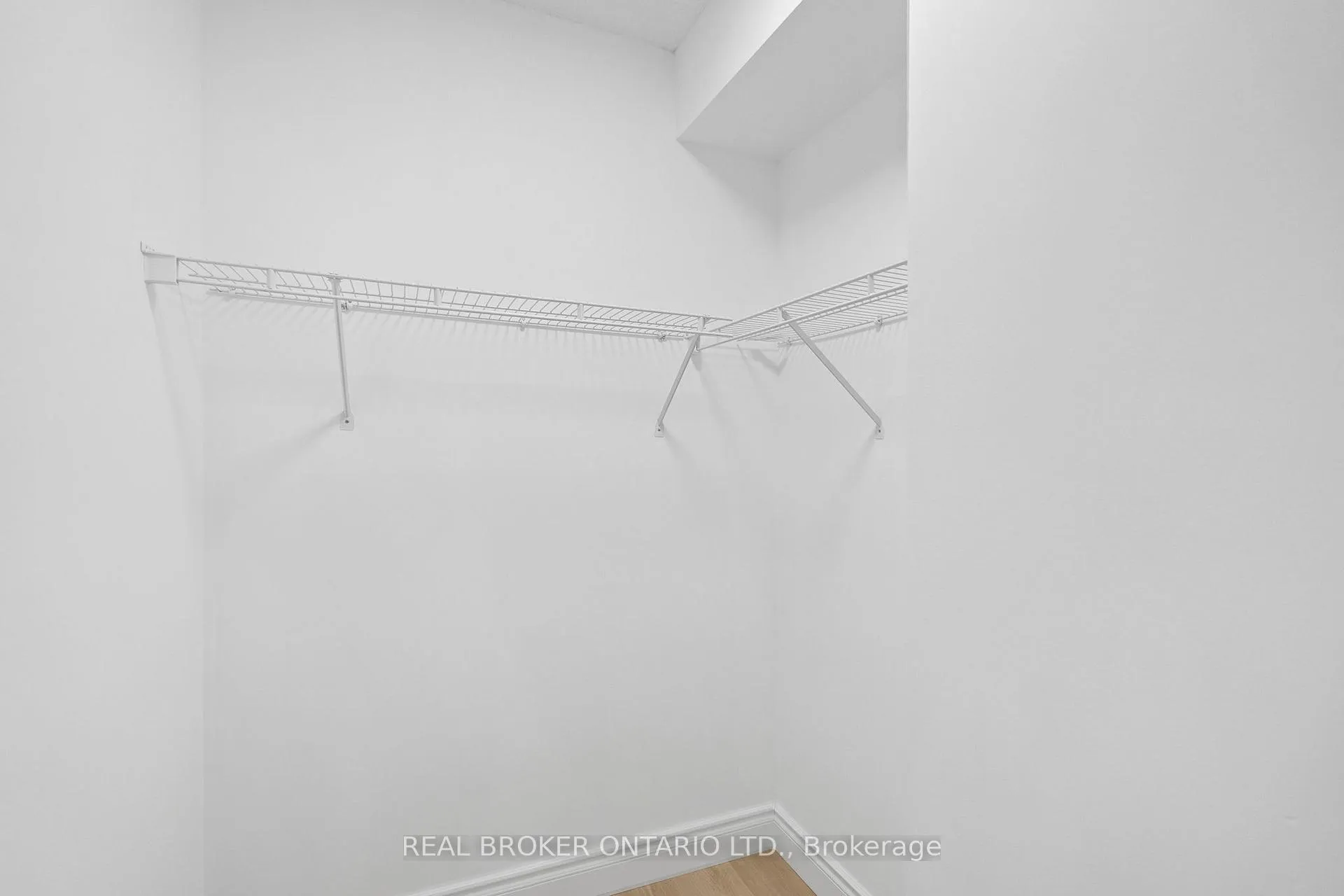 Photo 28 of 21 Spring Meadow Avenue, Markham, Cornell — HOMEH