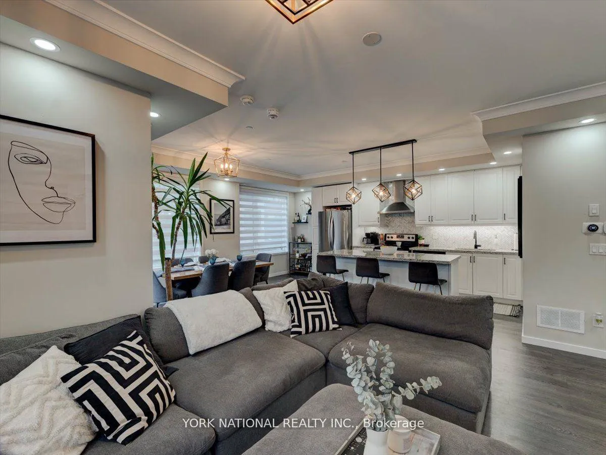 Photo 10 of Unit 54, 300 Alex Gardner Circle, Aurora, Aurora Village — HOMEH