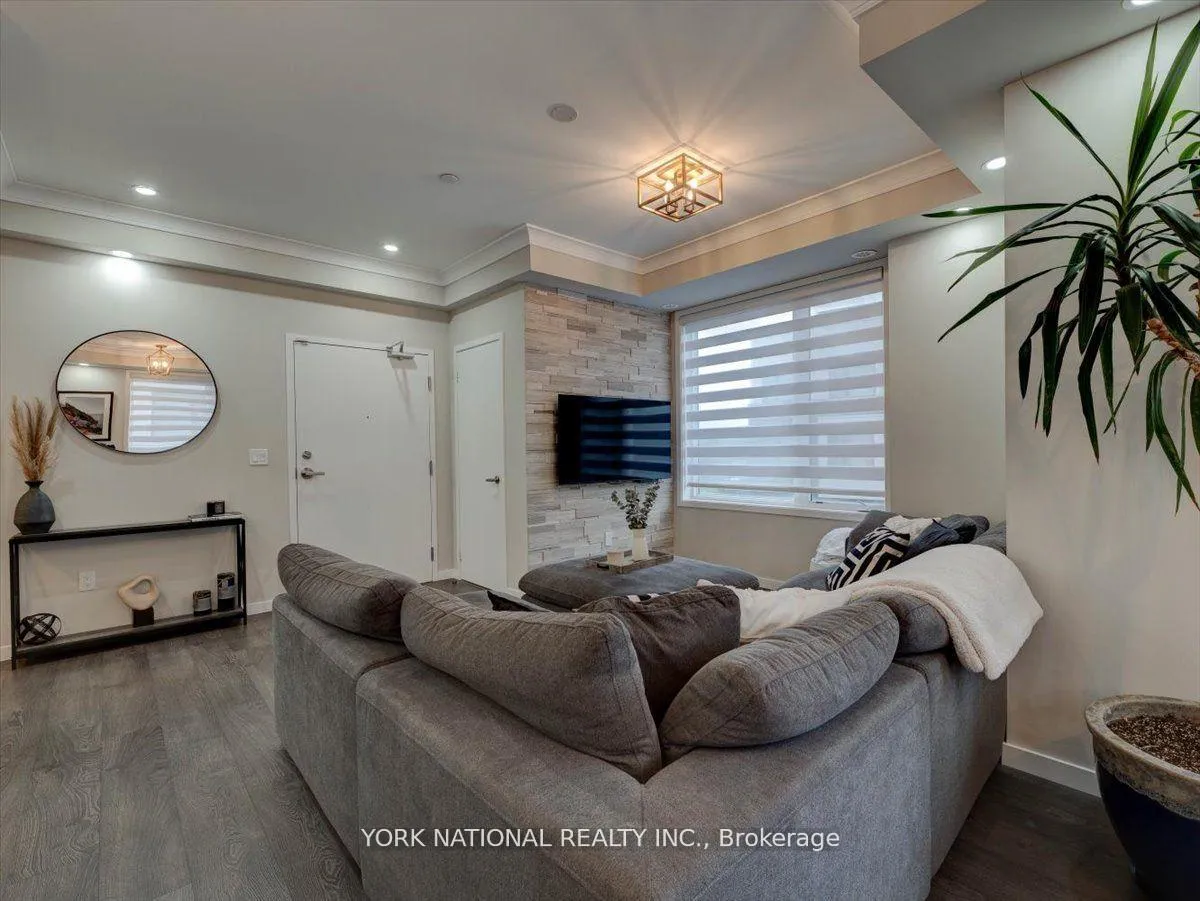 Photo 11 of Unit 54, 300 Alex Gardner Circle, Aurora, Aurora Village — HOMEH