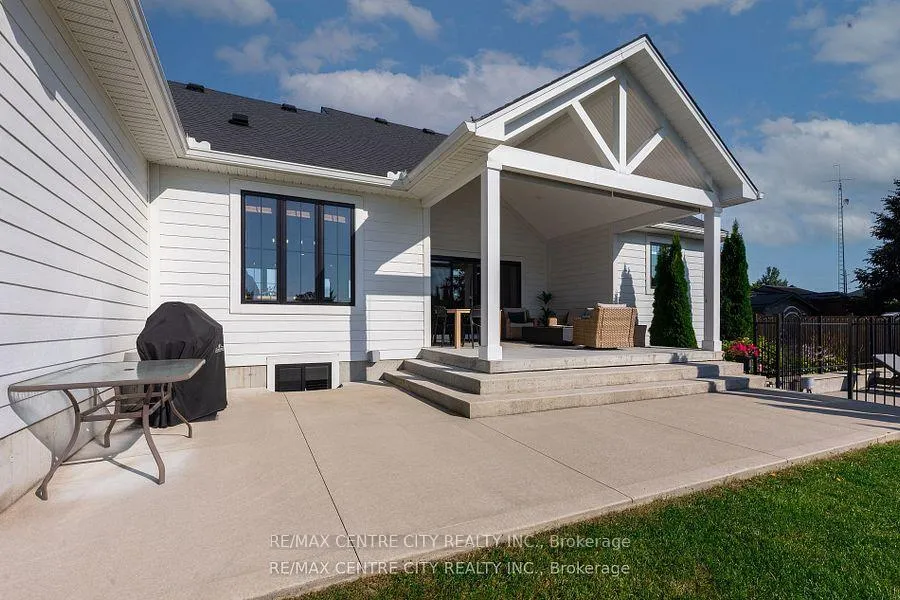 Photo 33 of 7923 Fairview Road, Central Elgin, Rural Central Elgin — HOMEH