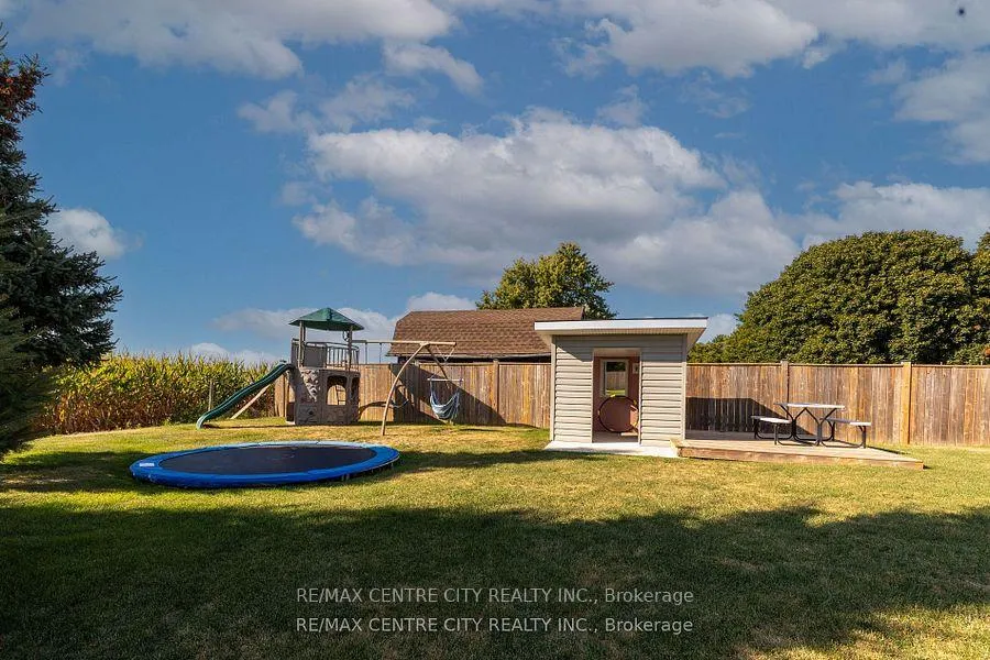 Photo 40 of 7923 Fairview Road, Central Elgin, Rural Central Elgin — HOMEH
