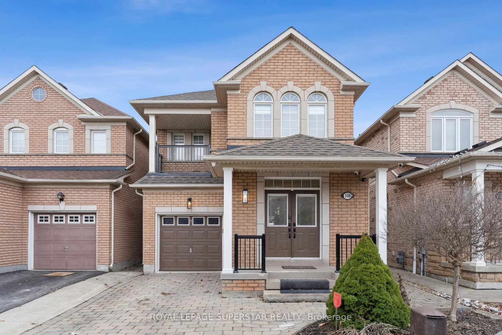 Photo 2 of 108 Daiseyfield Crescent, Vaughan, Vellore Village — HOMEH