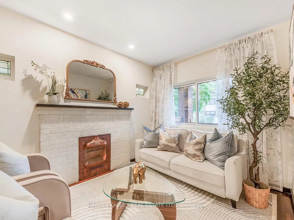Photo 6 of 2053 Gerrard Street E, Toronto, East End-Danforth — HOMEH