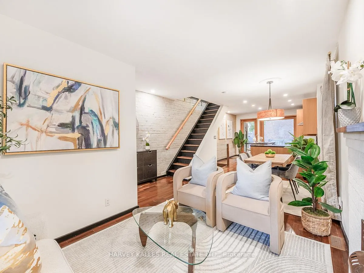 Photo 7 of 2053 Gerrard Street E, Toronto, East End-Danforth — HOMEH