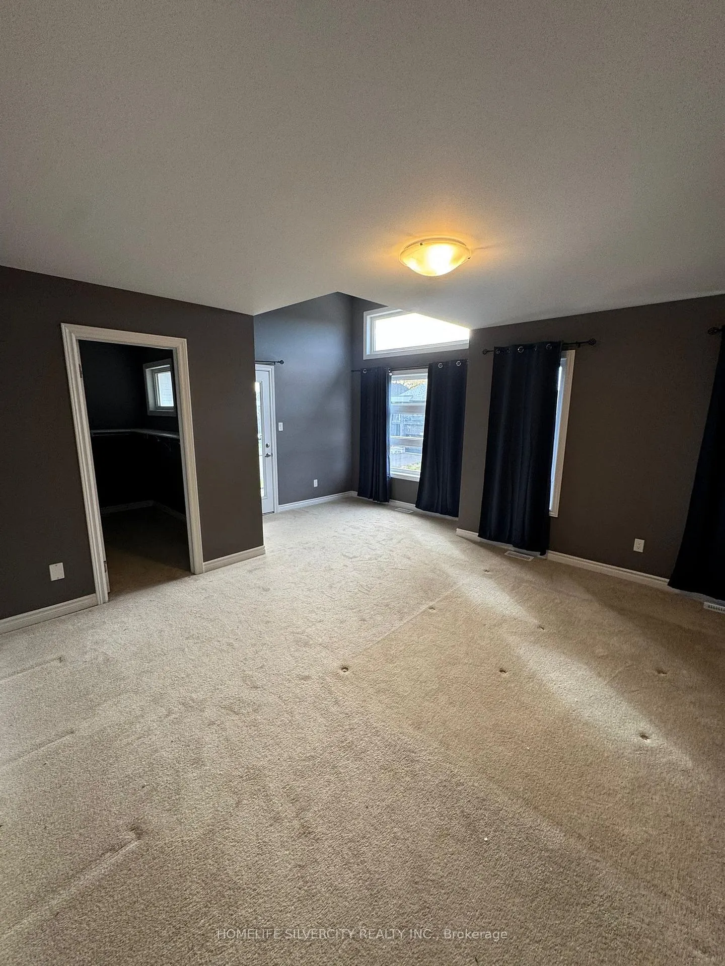 Photo 8 of 25 Mclaughlin Street, Welland, Lincoln/Crowland — HOMEH