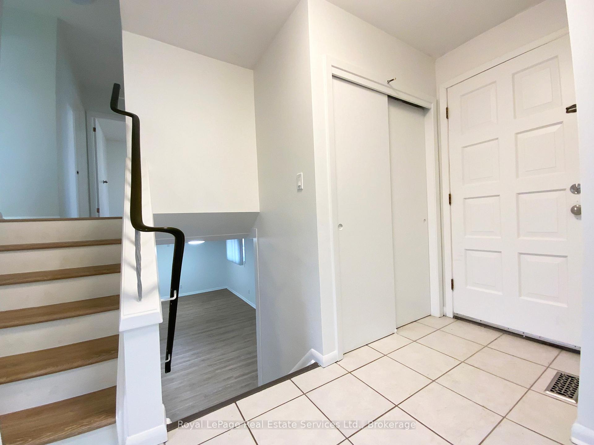 Photo 7 of 395 Erindale Drive, Burlington, Appleby — HOMEH